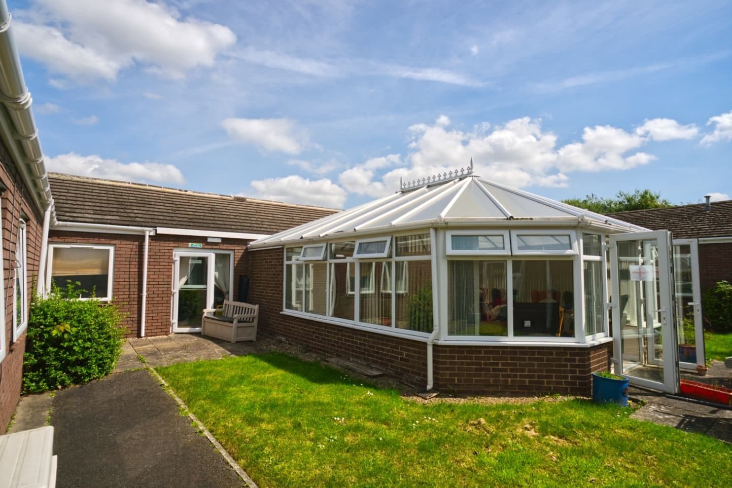 Ascot Care - The Gardens care home - 009