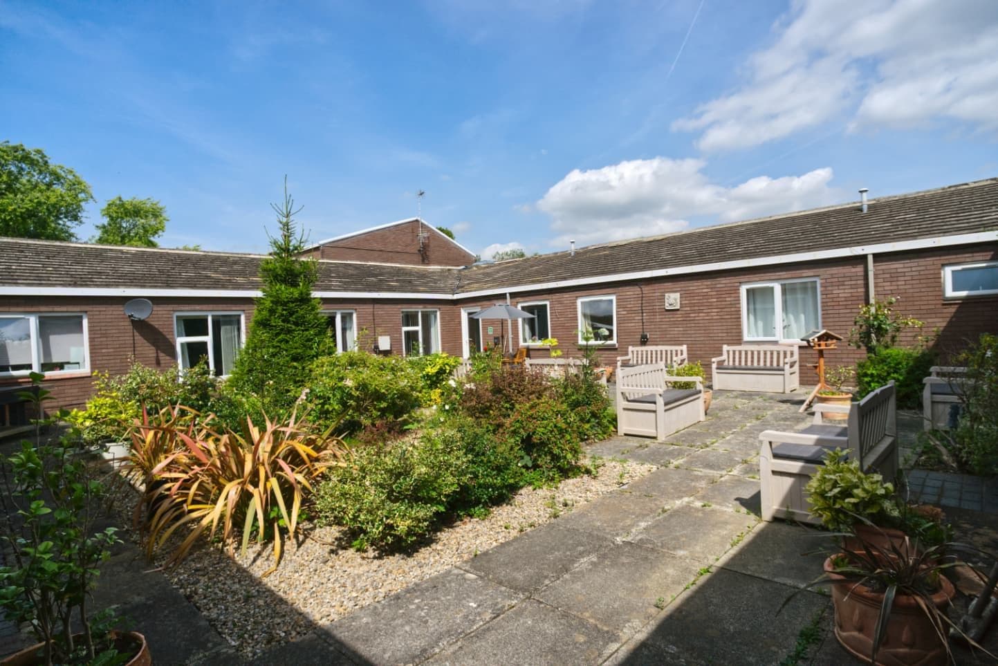 Ascot Care - The Gardens care home - 010
