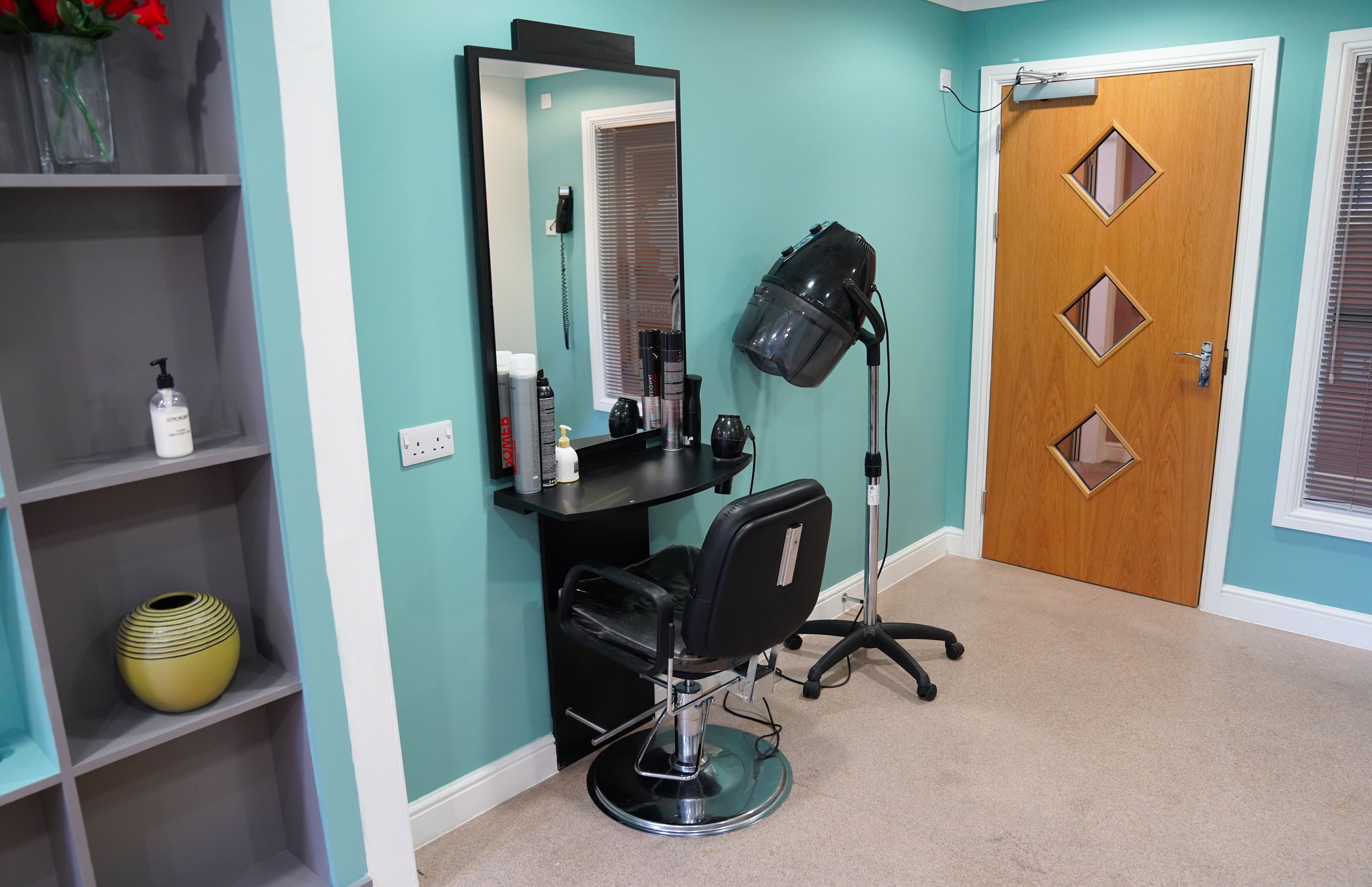 Salon Bartley Green Care Home in Birmingham, West Midlands