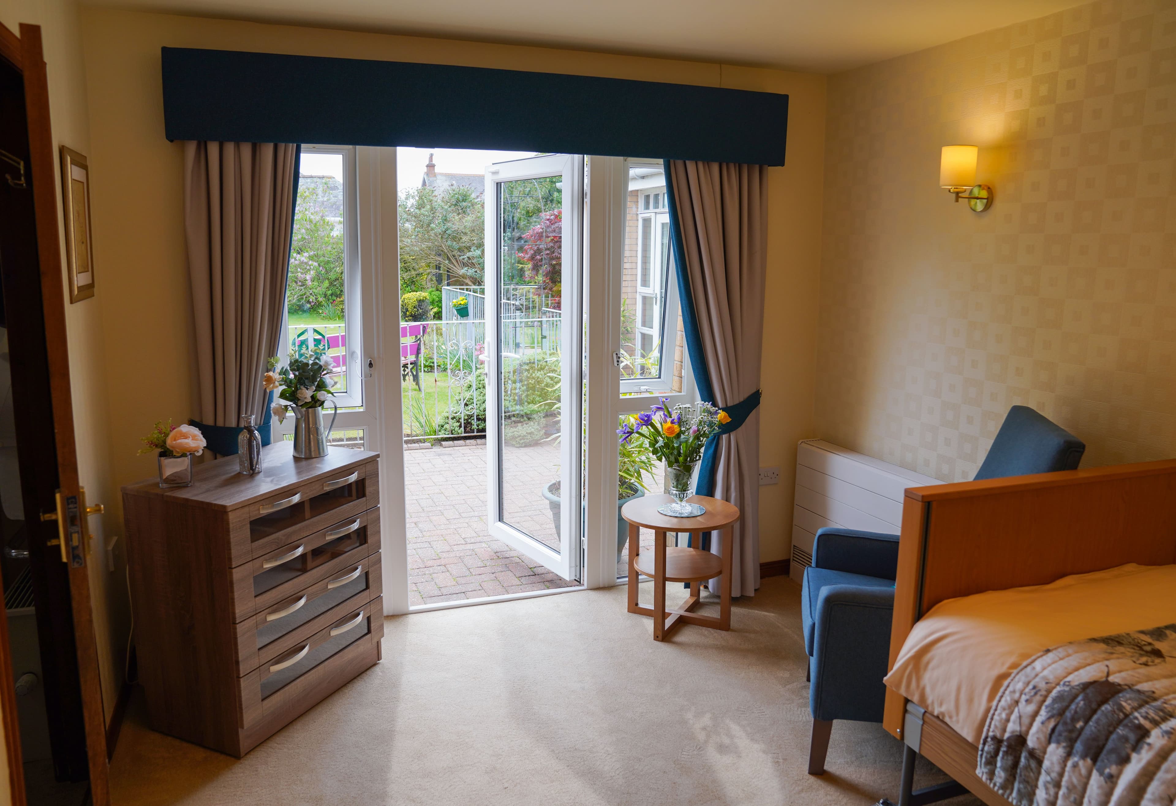 BEdroom of Glenfairn House in Ayr, Scotland