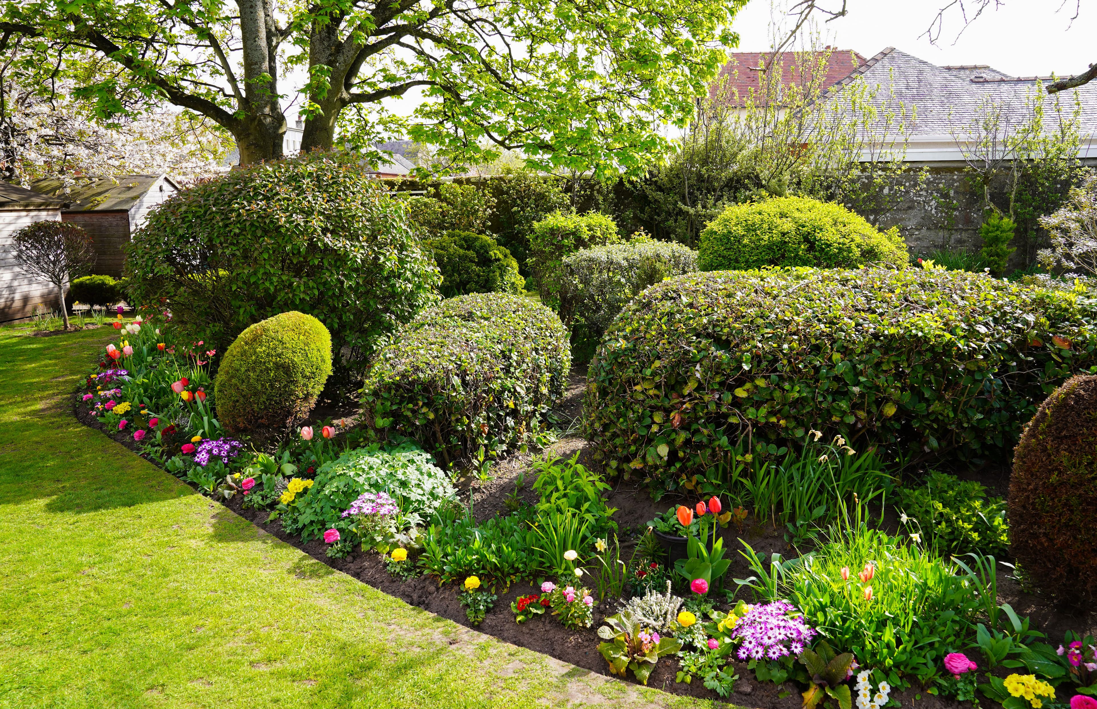 Garden of Glenfairn House in Ayr, Scotland