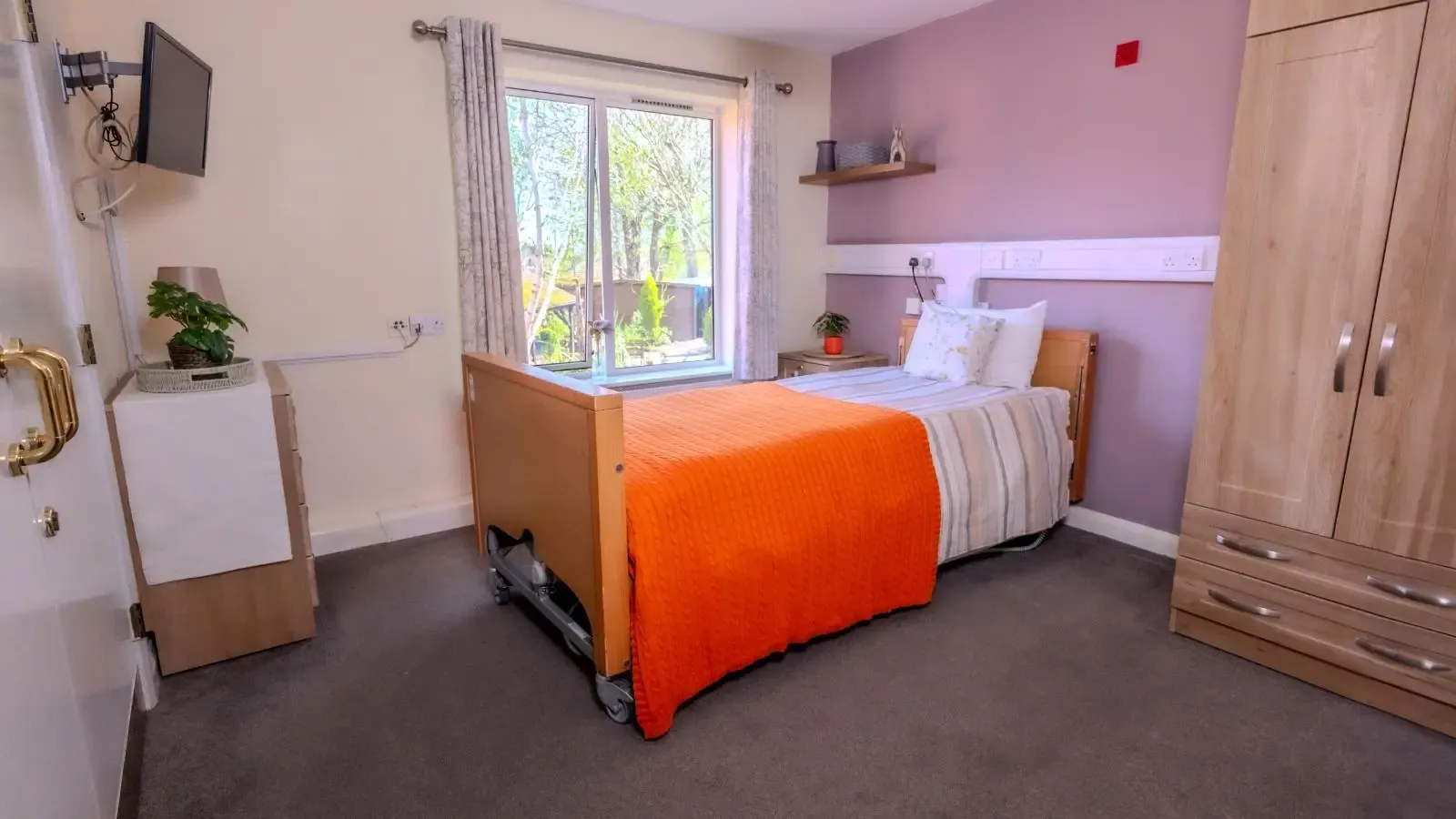 MHA - Briar Hill House care home - 004