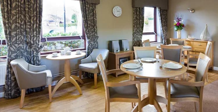 HC-One - Daisy Nook House care home - 002
