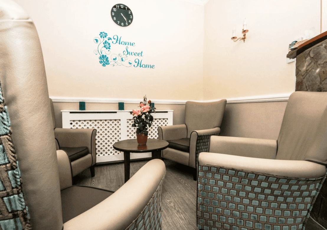 Nicholas James Care Homes - Dale Mount care home 3