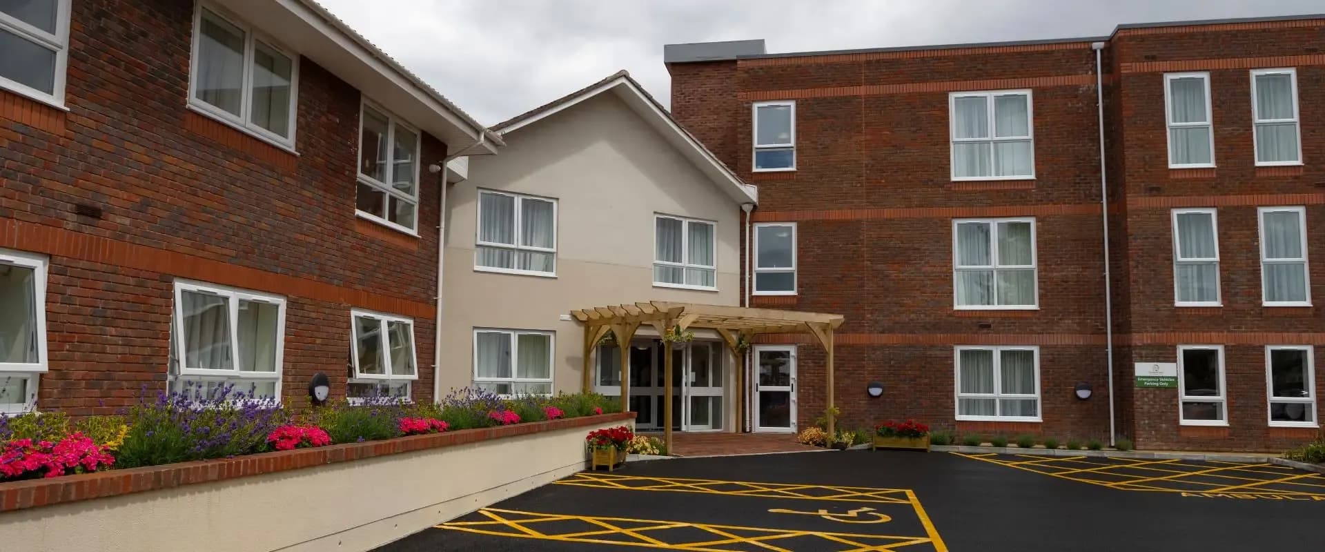 Cedar Care Homes - Dearbourne Manor care home 2