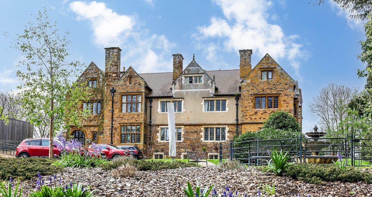 Duncote Hall - Image 1