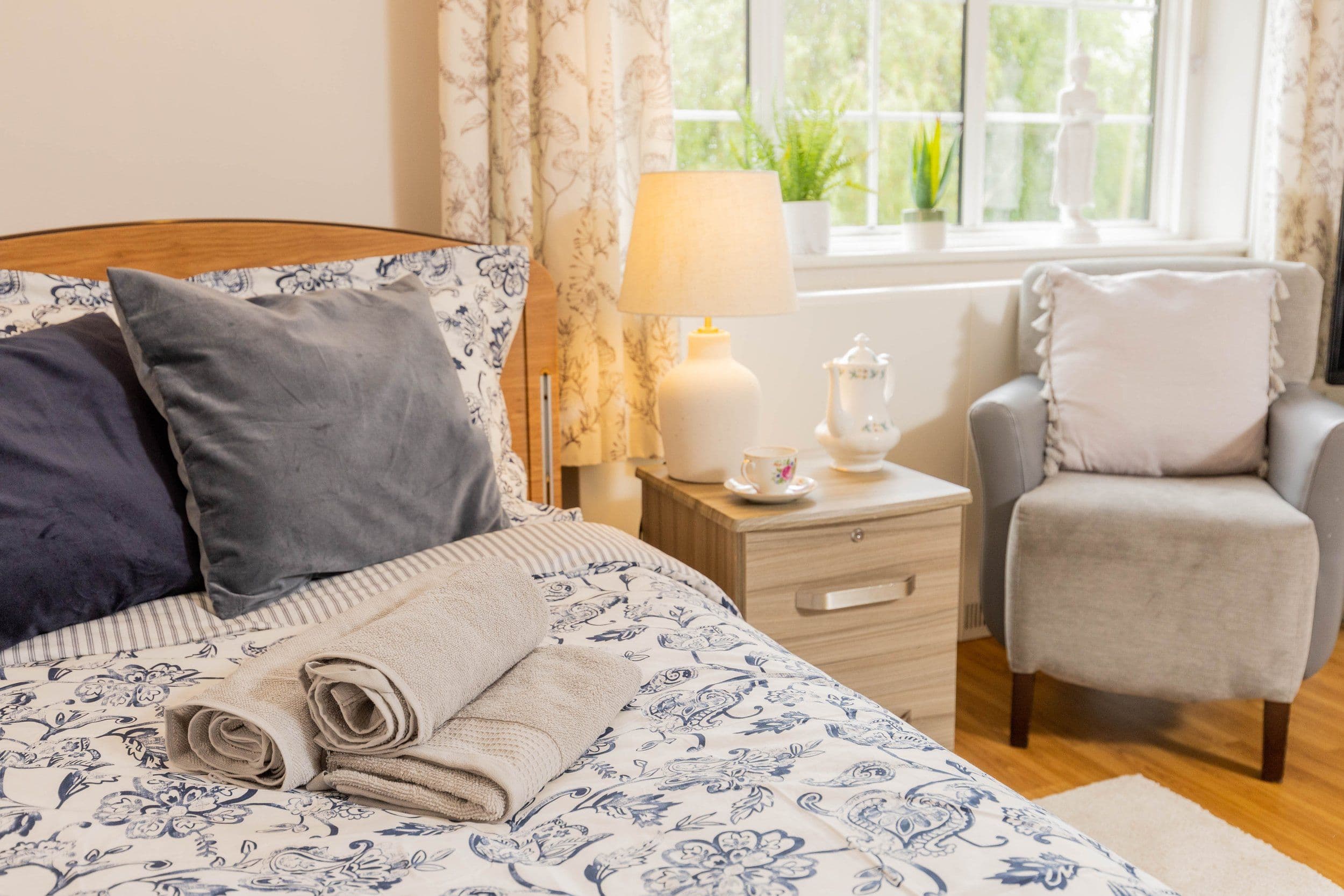Each Other Care - Ladyville Lodge care home - 009