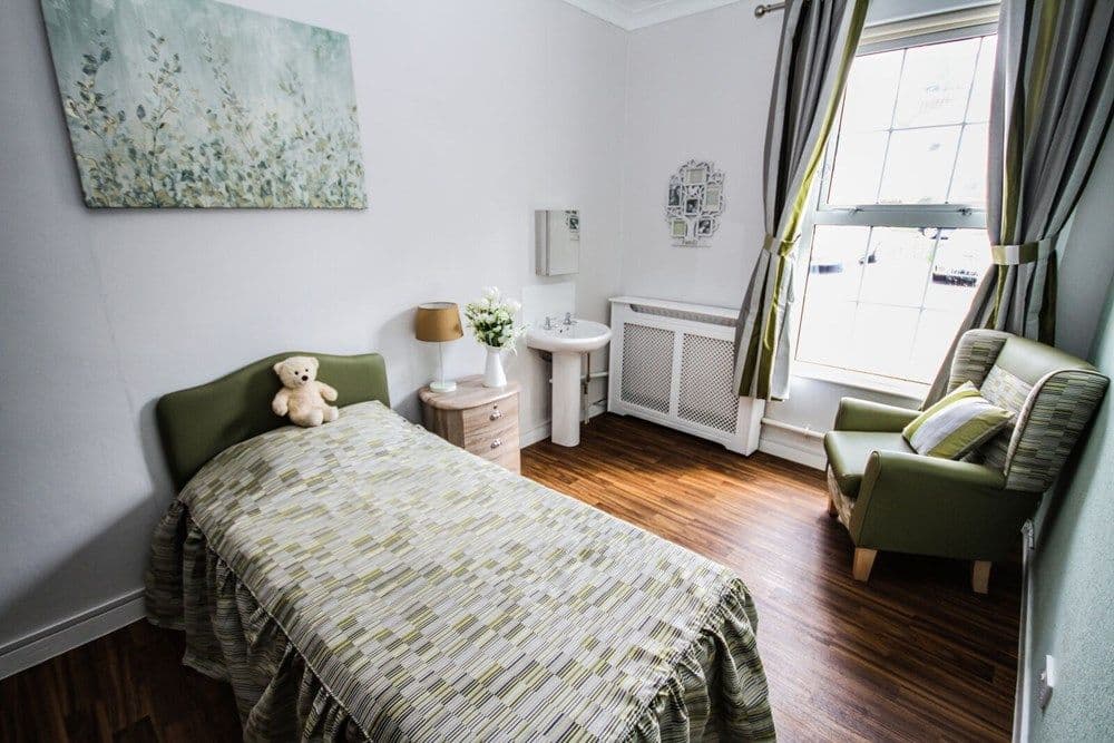 Nicholas James Care Homes - Eastfield care home - 007