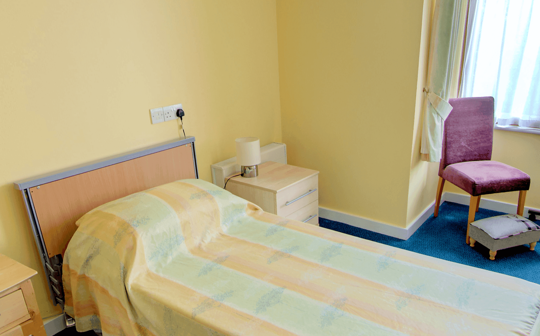 Shaw Healthcare - Elizabeth House care home - 005