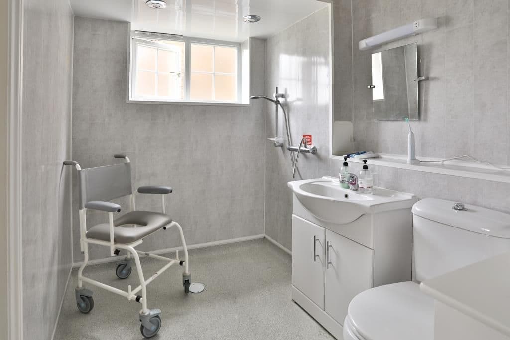 Jasmine Healthcare - Avenue House care home - 007