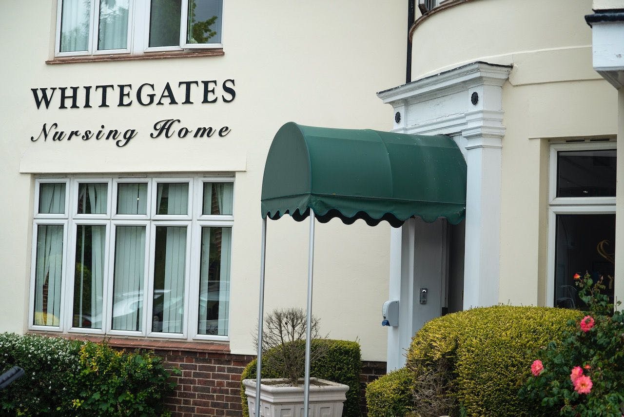 White Gates Care Home in Laleham-Upon-Thames 1