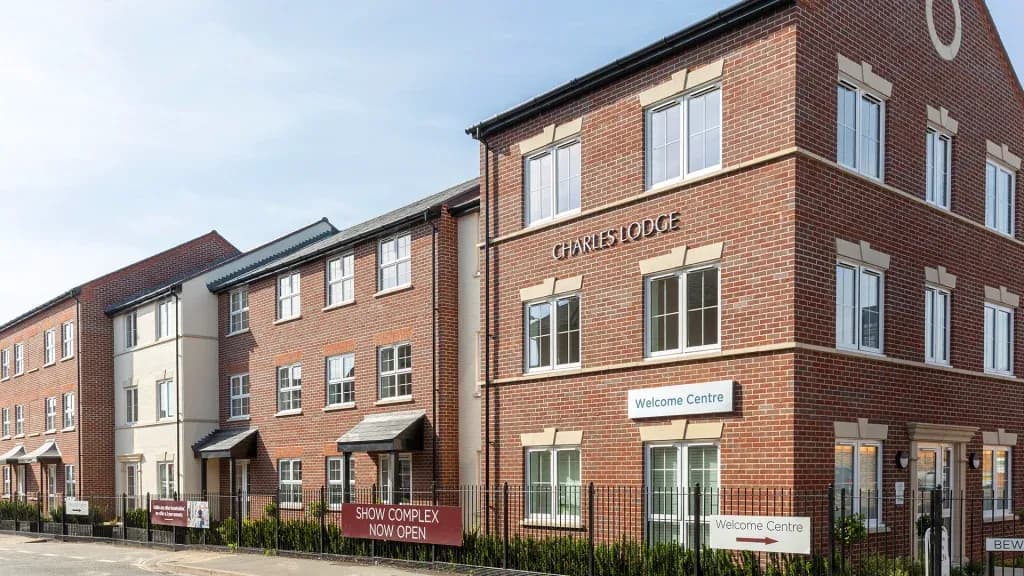 Churchill Living - Evesham - Charles Lodge & Bewick Court in Swan Lane, Evesham, Worcestershire, WR11 4PB - 000