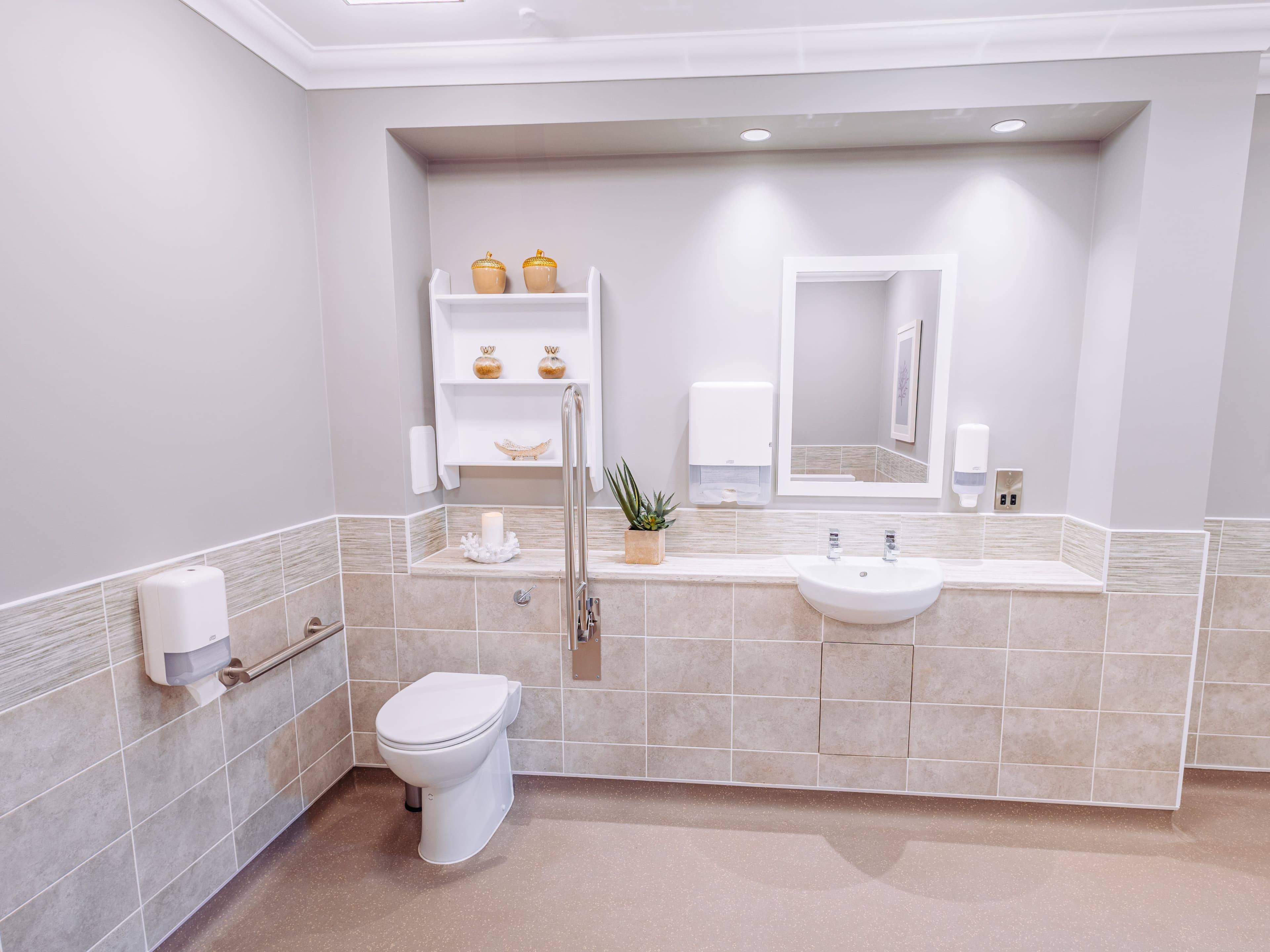 Barchester Healthcare - Barchester Healthcare Farley Gardens care home - 025