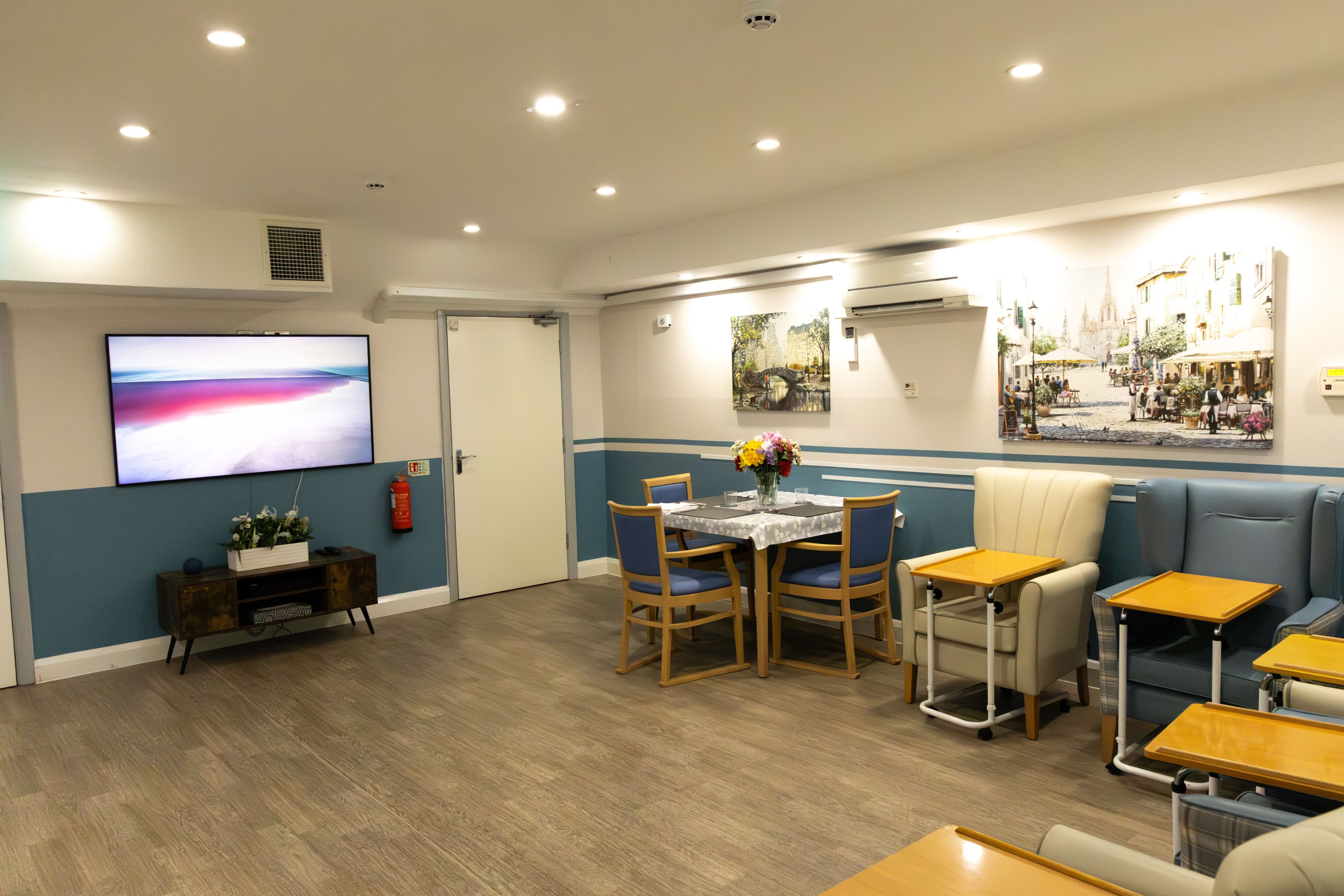 The Knoll Nursing Home - The Knoll  care home - 018
