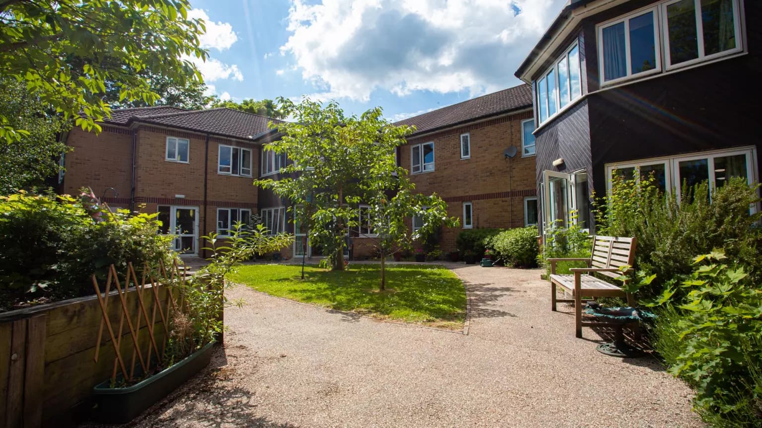 Exterior of Fosse House care home in St Albans, Hertfordshire