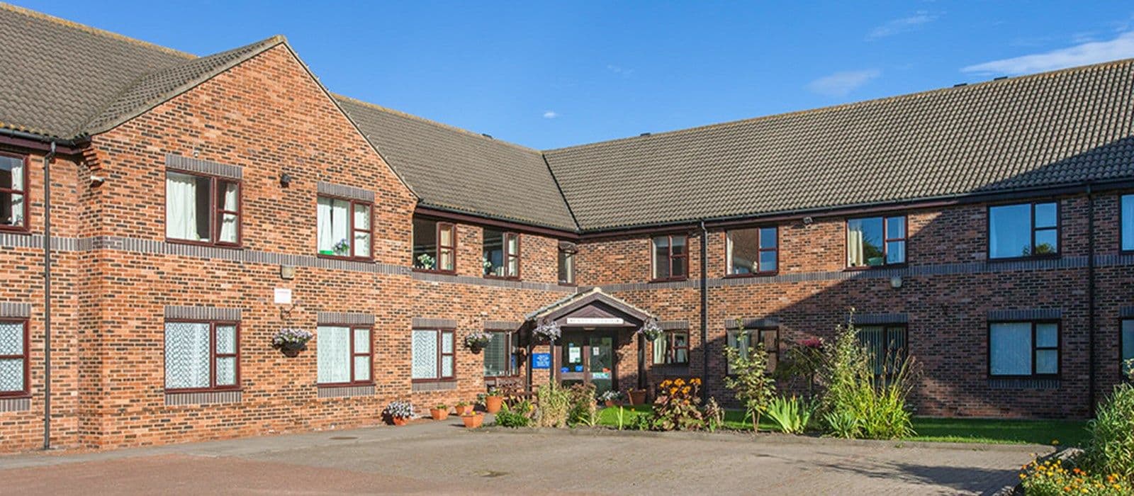 Exterior photo of Maple Lodge Care Home in Sunderland