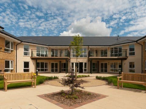 Lent Rise House Care Home | Slough | Lottie