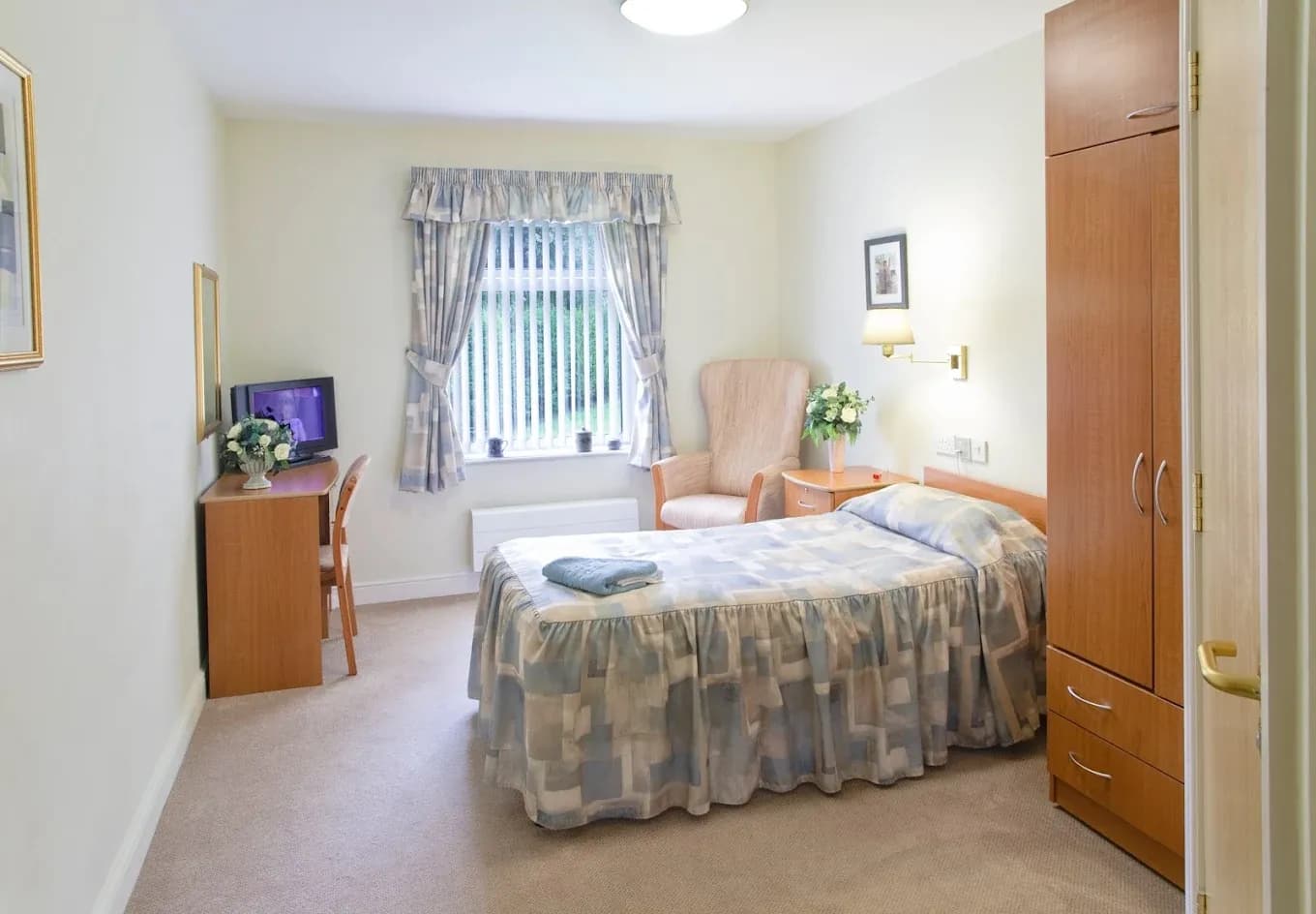 HC-One - Greatwood House care home - 003