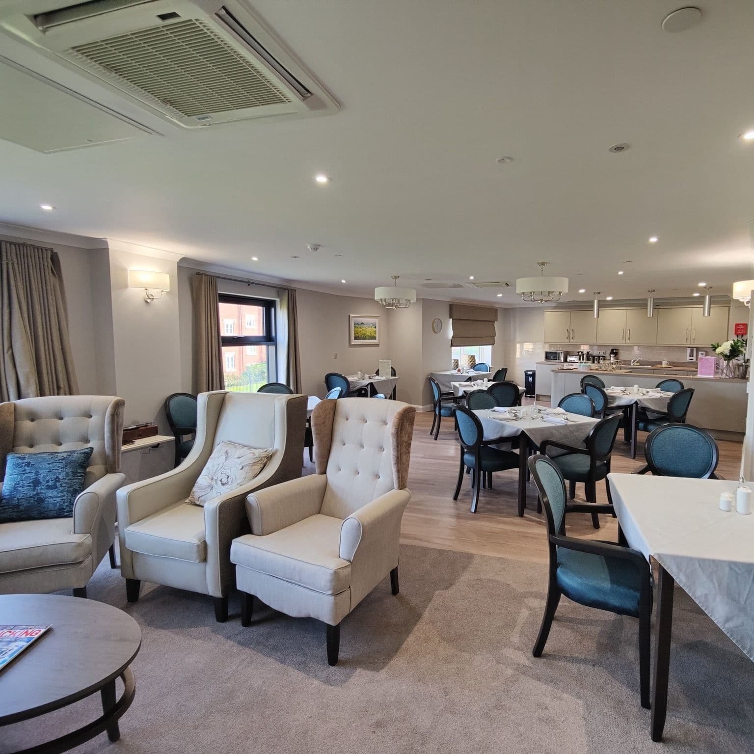 Dining Room at Harlow Hall Care Home in Aldershot, Rushmoor