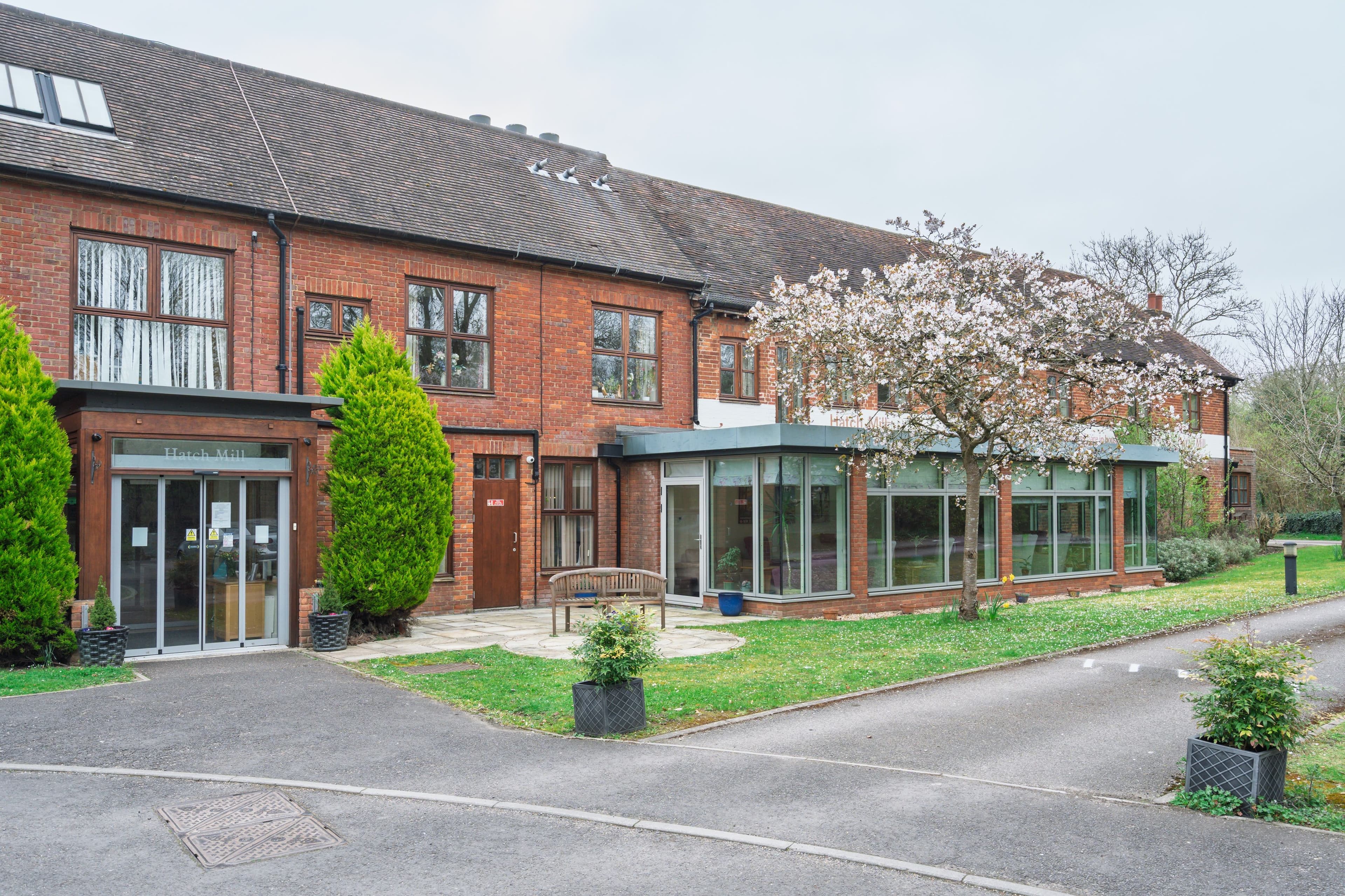 Abbeyfield Wey Valley Society - Hatch Mill care home 1