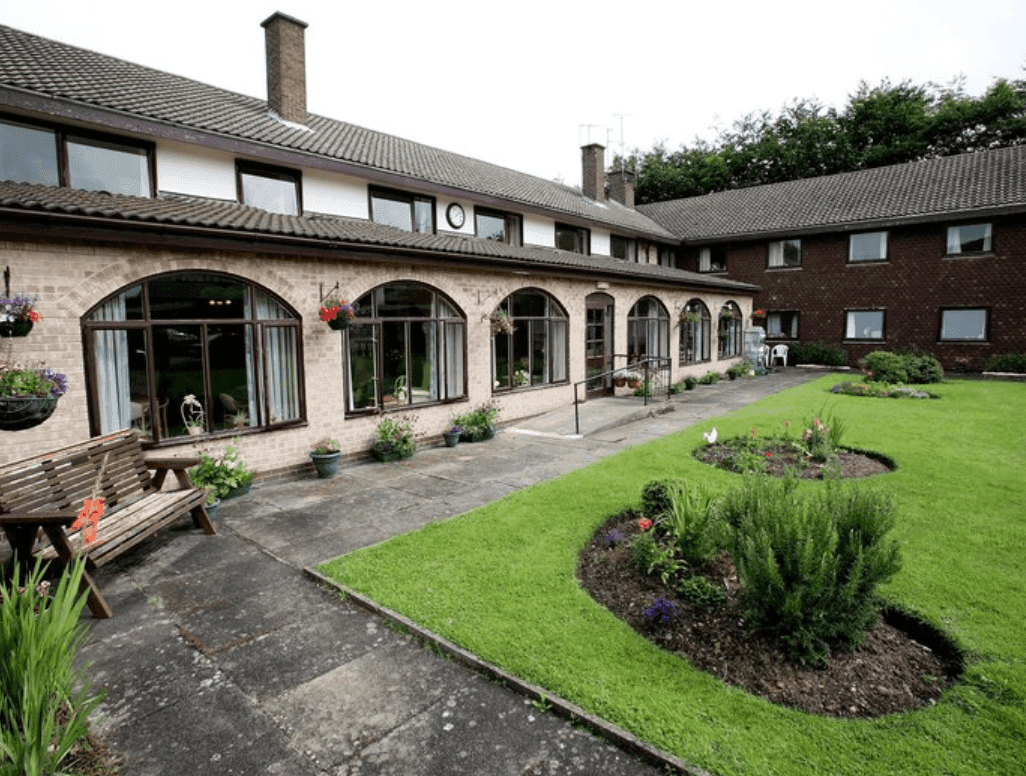 Regal Care - Hawthorn Lodge care home 007