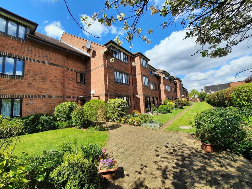 Exterior of Healey Court retirement development in Warwick, Warwickshire