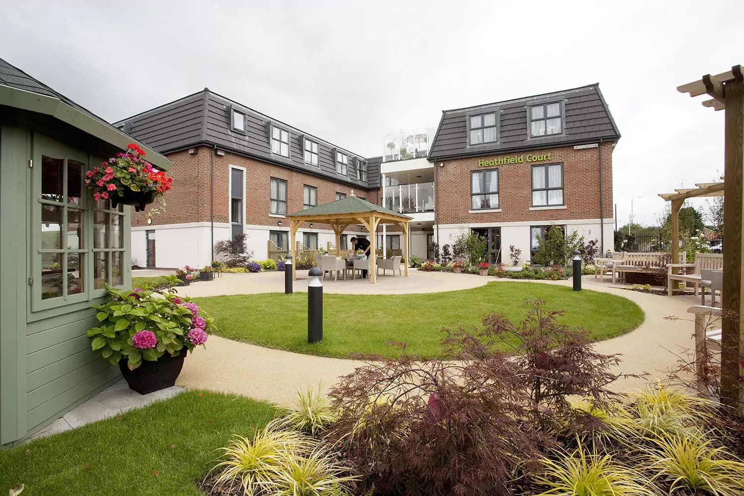 Garden of Heathfield Court retirement development in Bexley