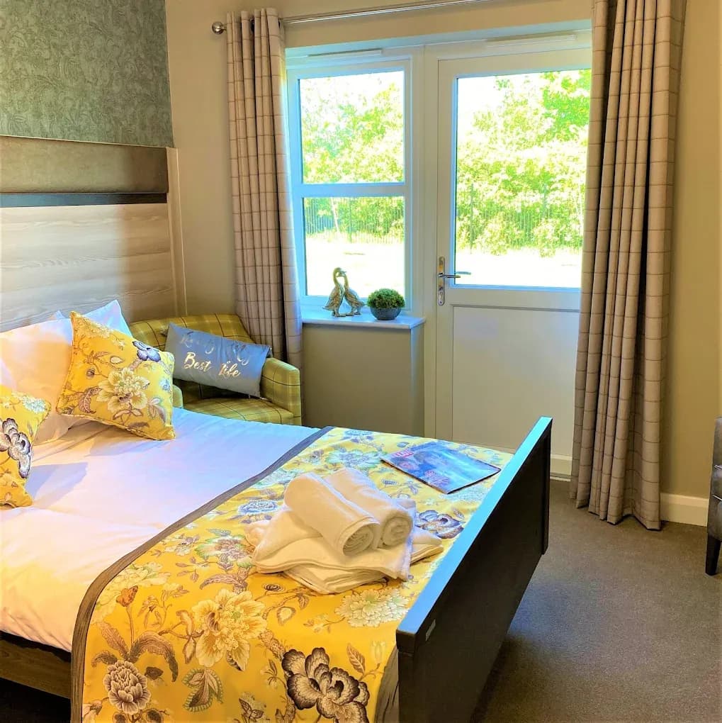 HC-One - Blakelands Lodge care home - 014
