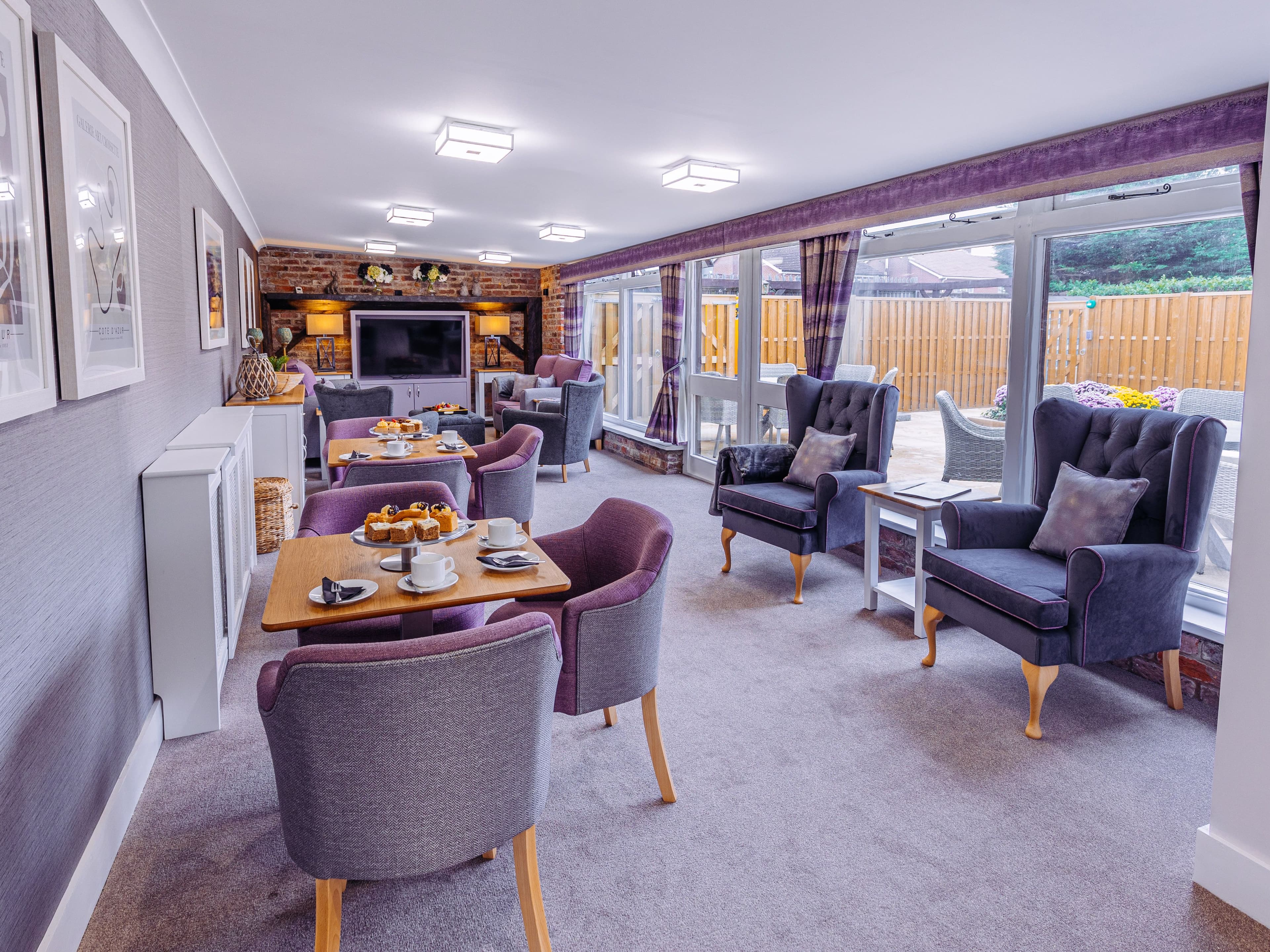 Barchester Healthcare - Barchester Healthcare Hickathrift House care home - 012