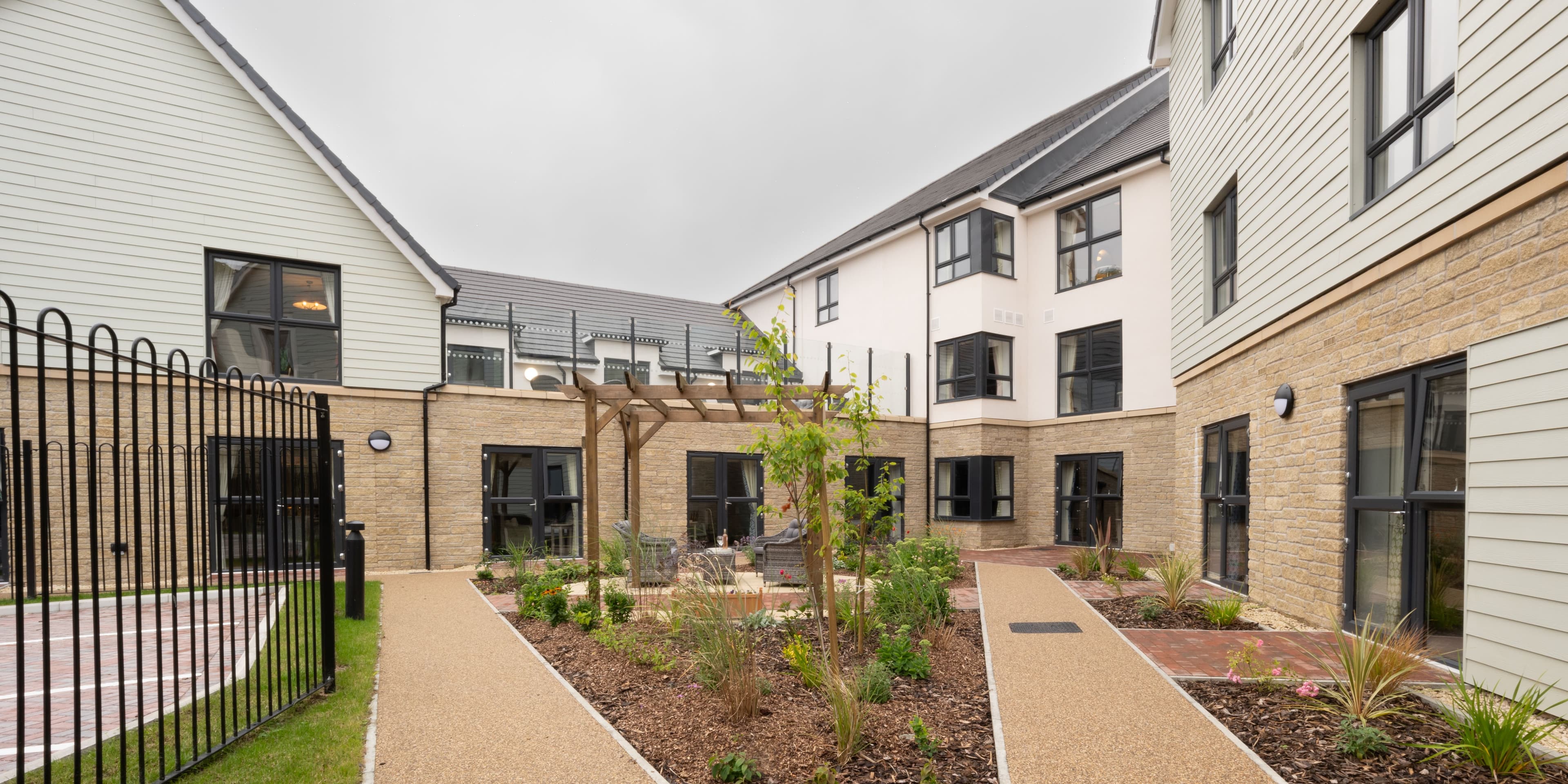 Independent Care Home - Highwood care home 025