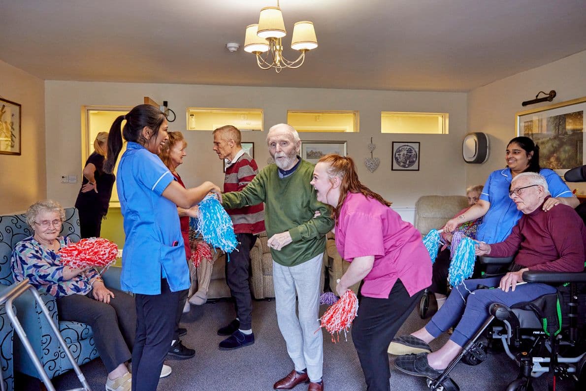 The Future Care Group - Holmwood care home 010