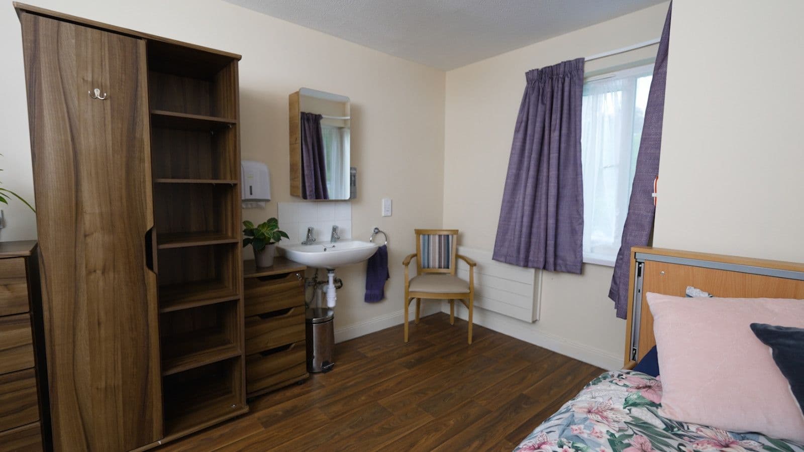 Shaw Healthcare - Homefield House care home - 007