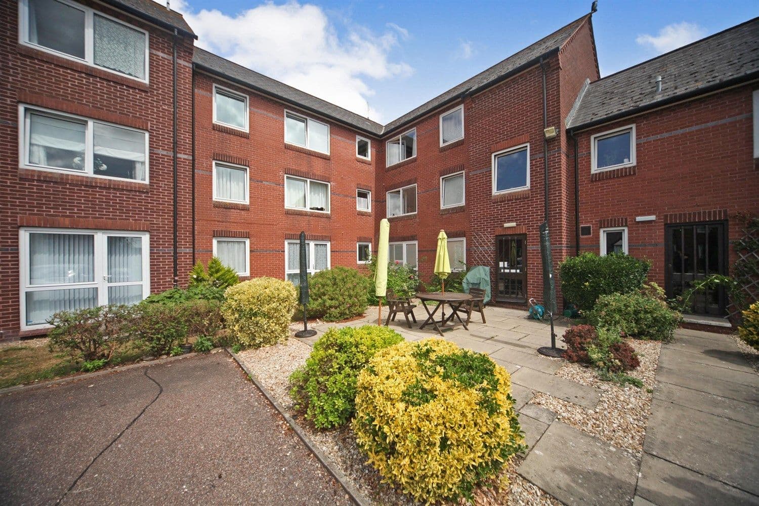 Exterior of Hometor House in Exmouth, Devon