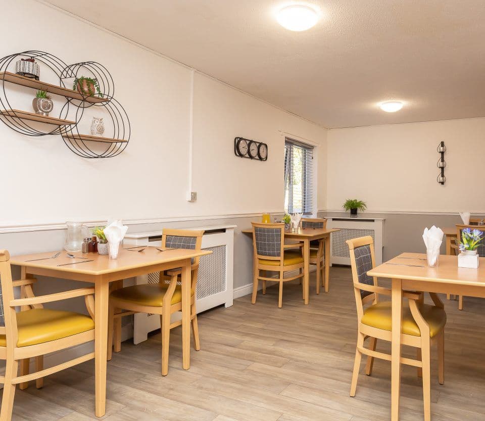 Dovehaven - Hope House care home - 002