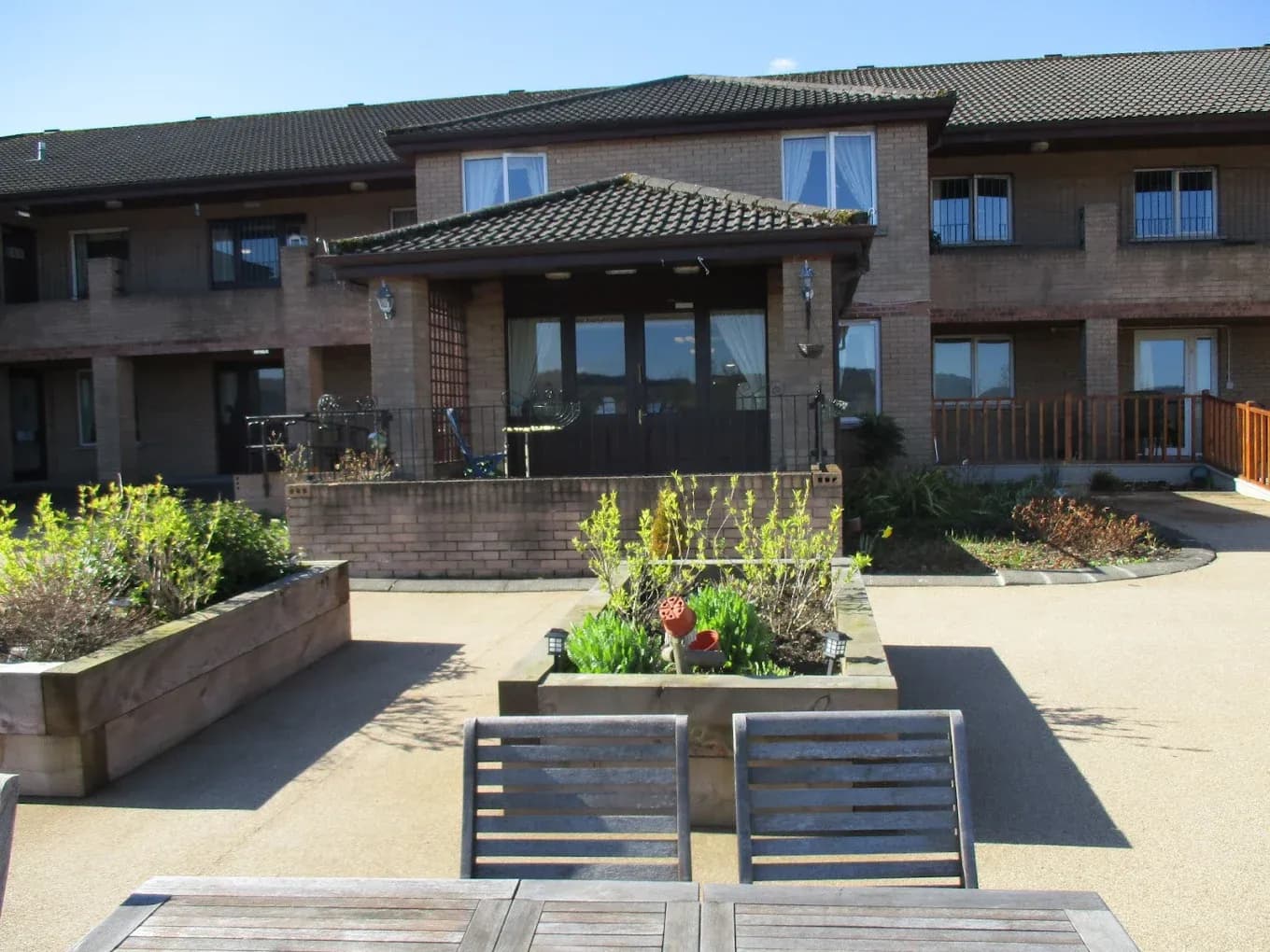 HC-One - Forthbank care home - 000