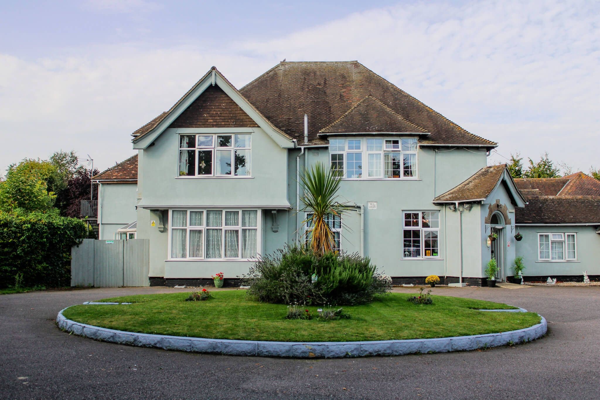 RCB Healthcare - The Old Farm House Residential care home 1
