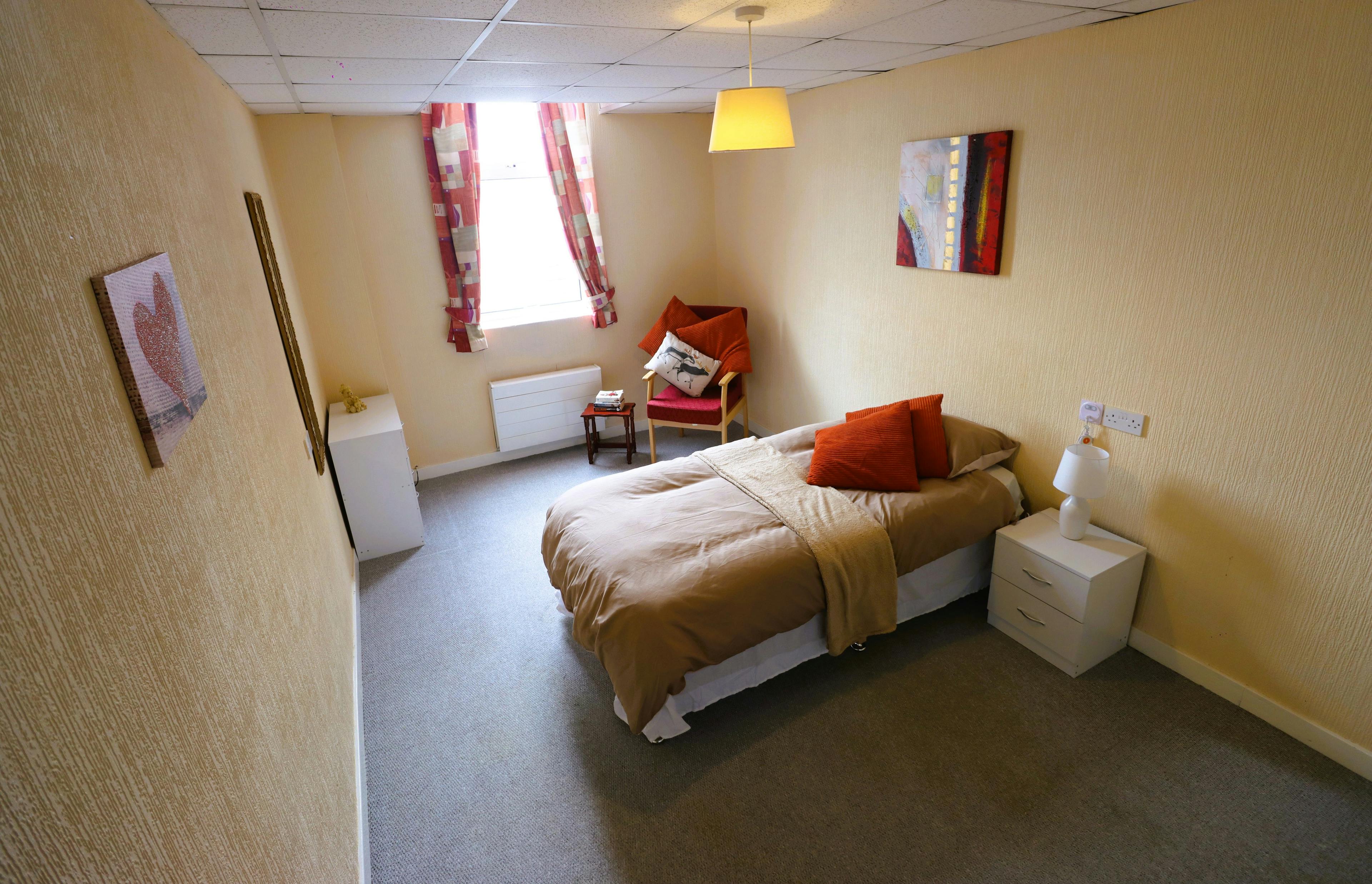 Caring & Leading - Marine Park View care home 014