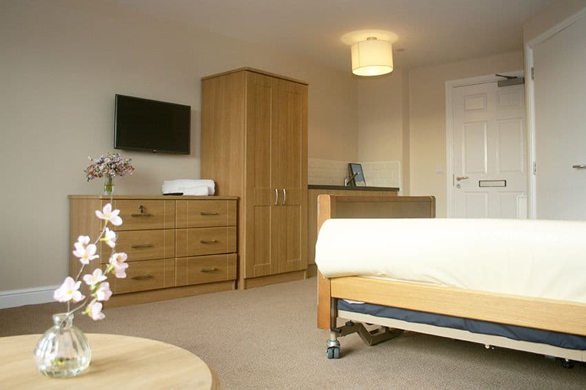 Hartford Care - Hawkinge House care home - 007