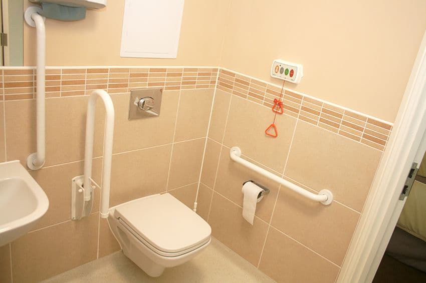 Hartford Care - Hawkinge House care home 3