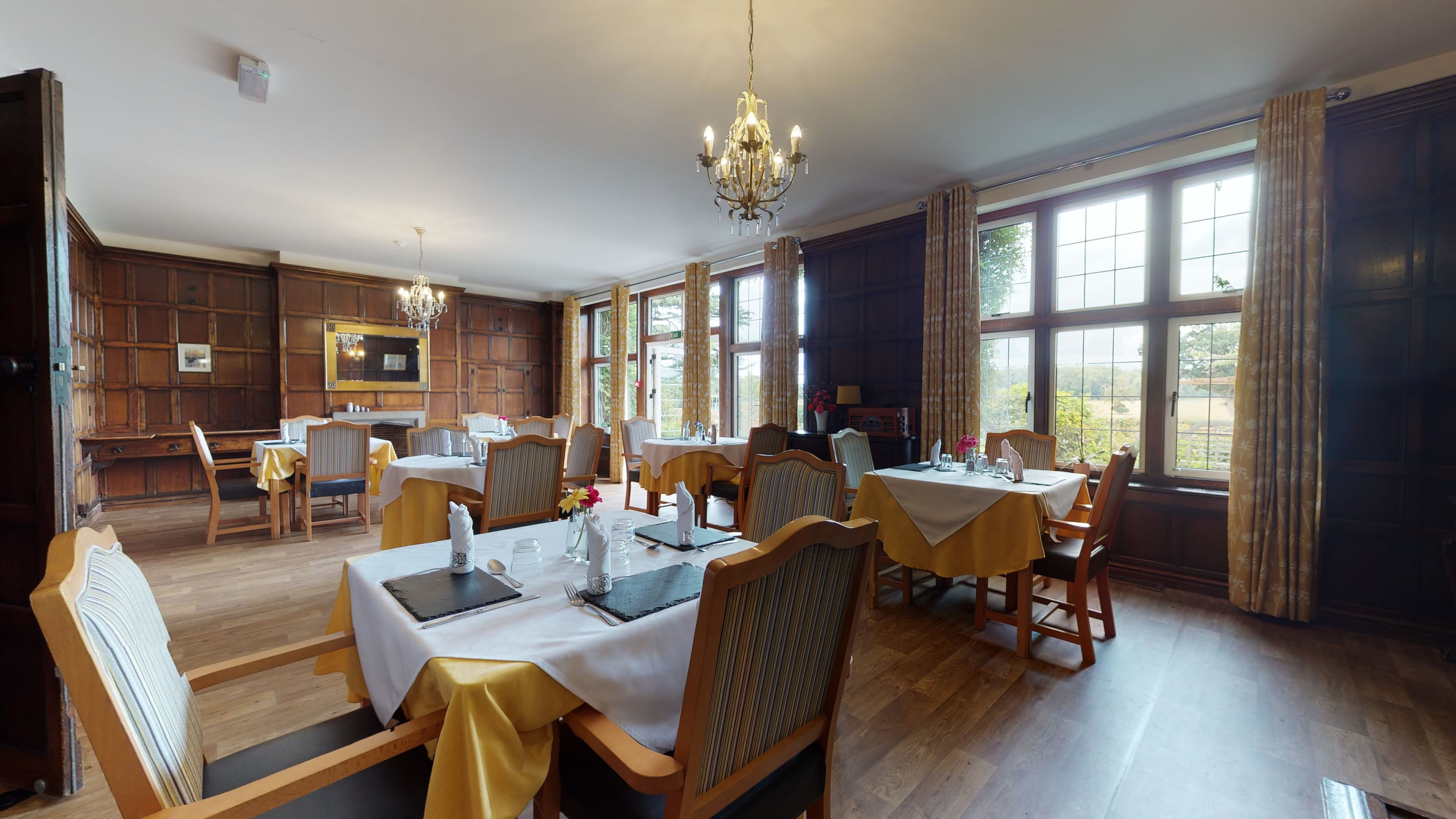 Kingsley Healthcare - Brooke House care home 4