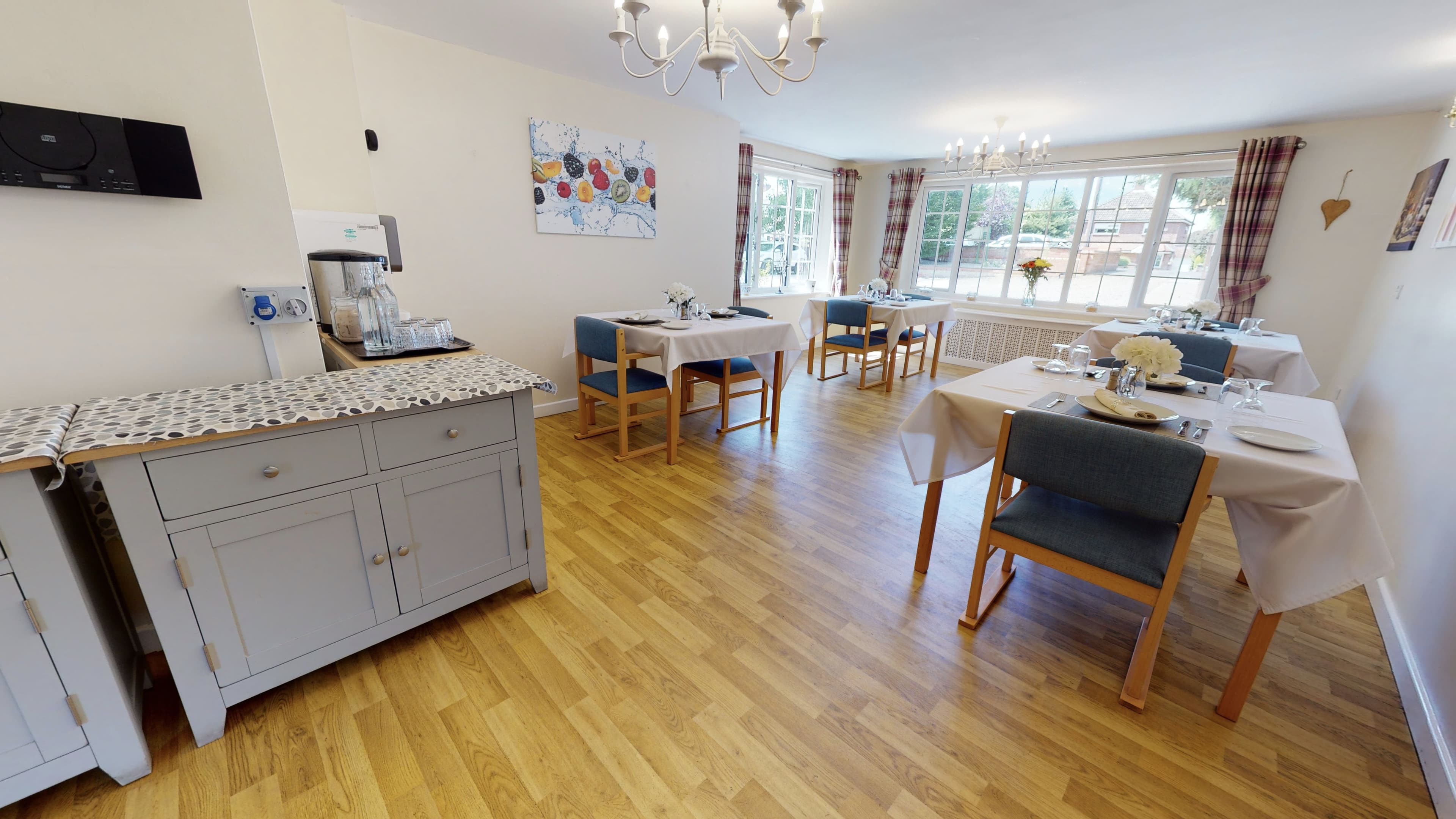 Kingsley Healthcare - Heron Lodge care home 3