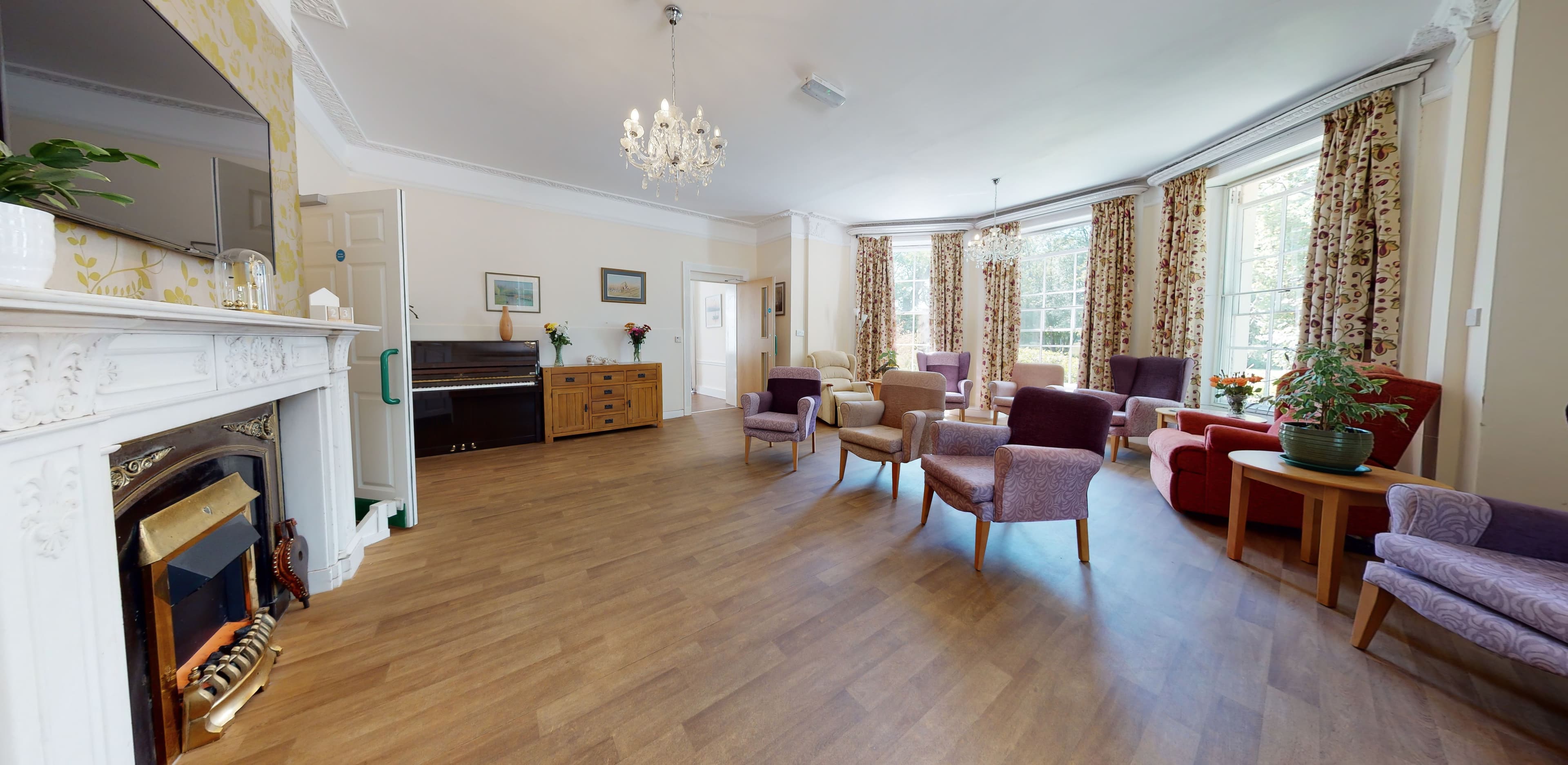 Kingsley Healthcare - Oaklands care home 5