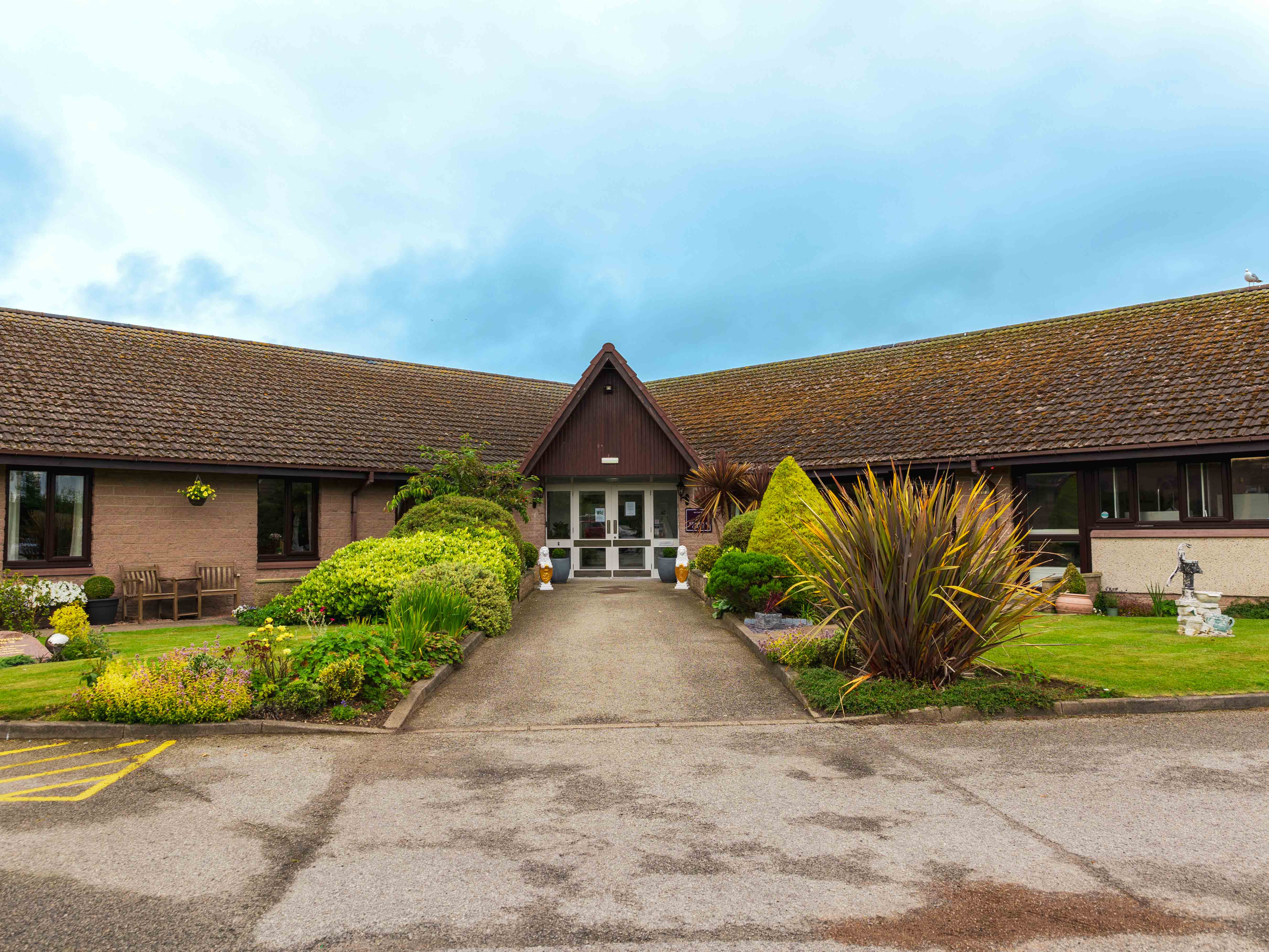 Exterior of Kirkburn Court Care Home in Peterhead, Aberdeenshire