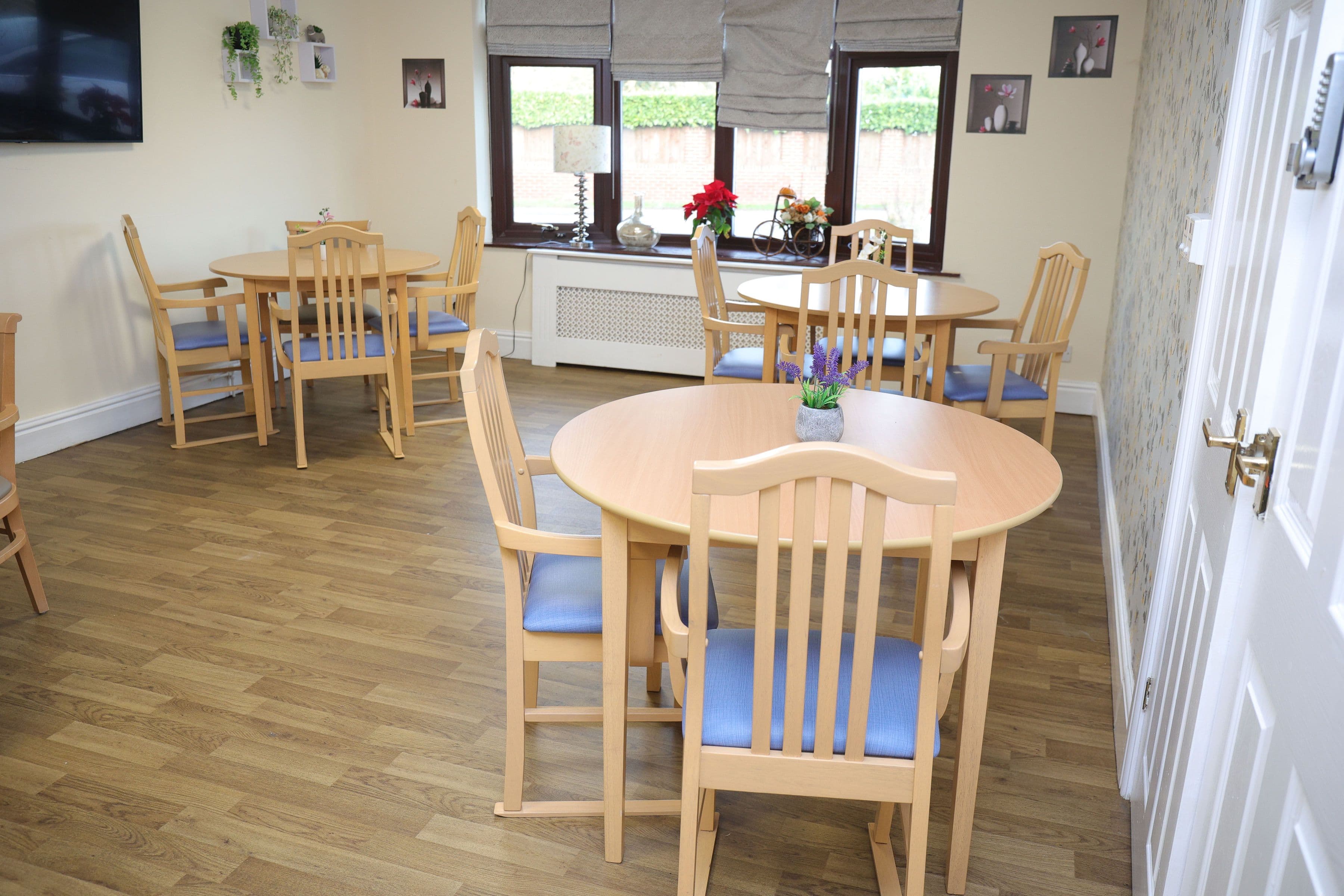 Midlands Care - Long Lea Residential care home - 005