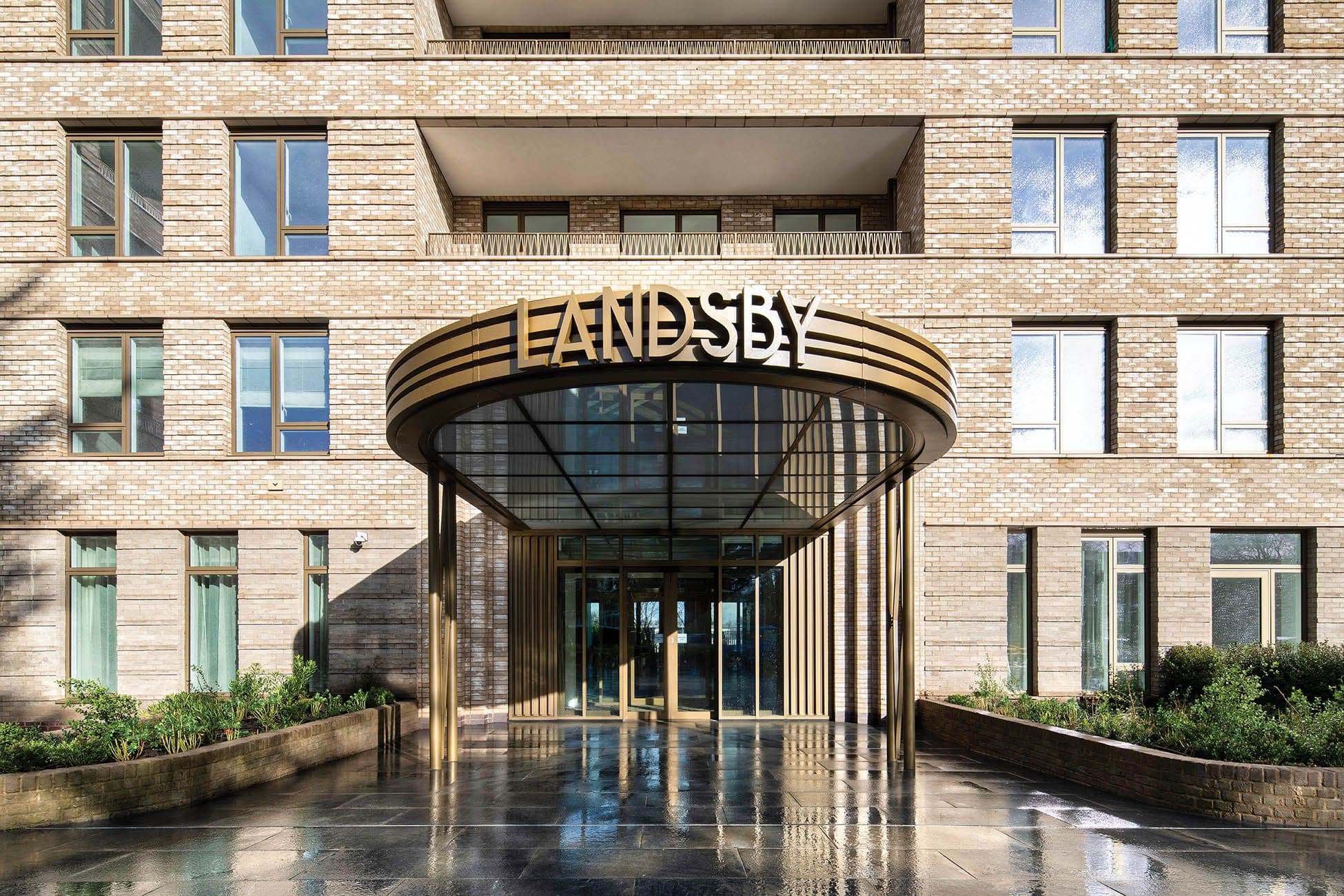 Elysian Residences - Landsby in  Merrion Ave, Stanmore, HA7 4RY - 000