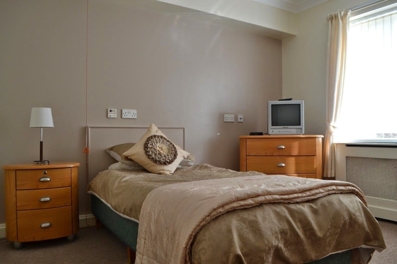 Ascot Care - Langley House  care home 2