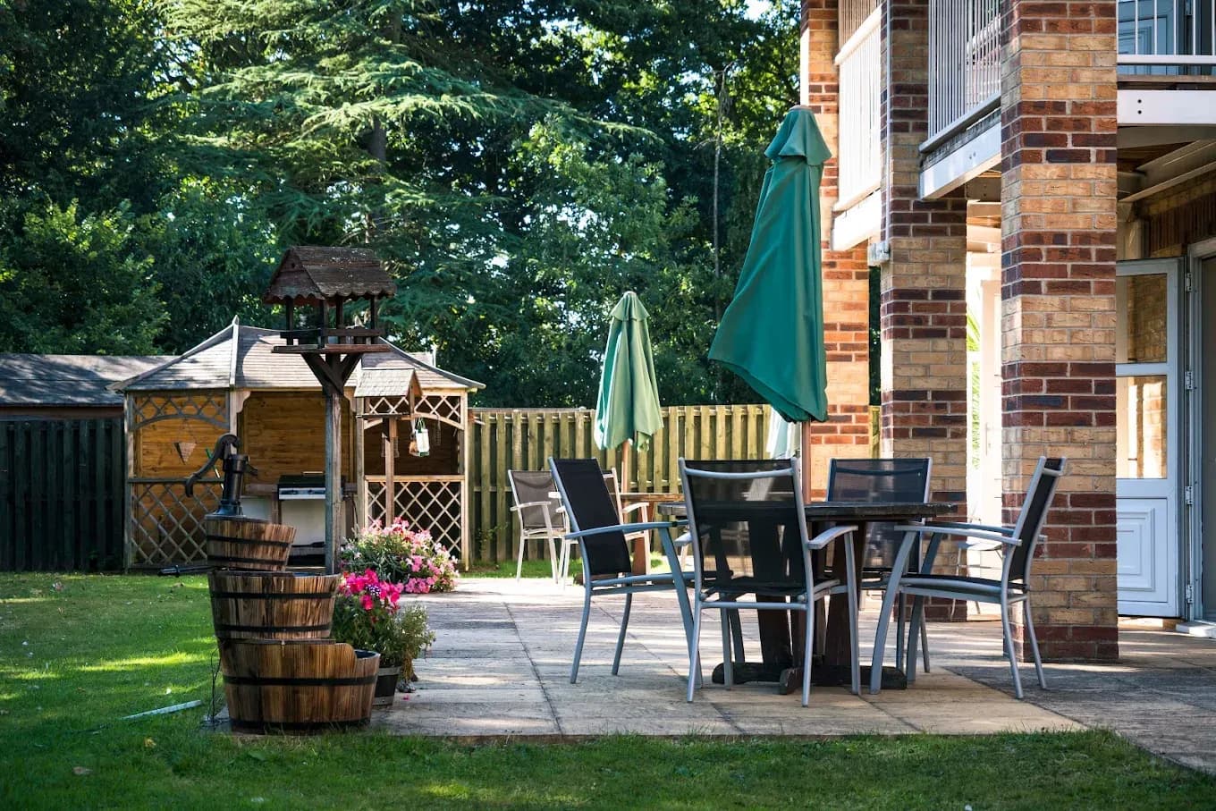 HC-One - Larchwood care home - 001