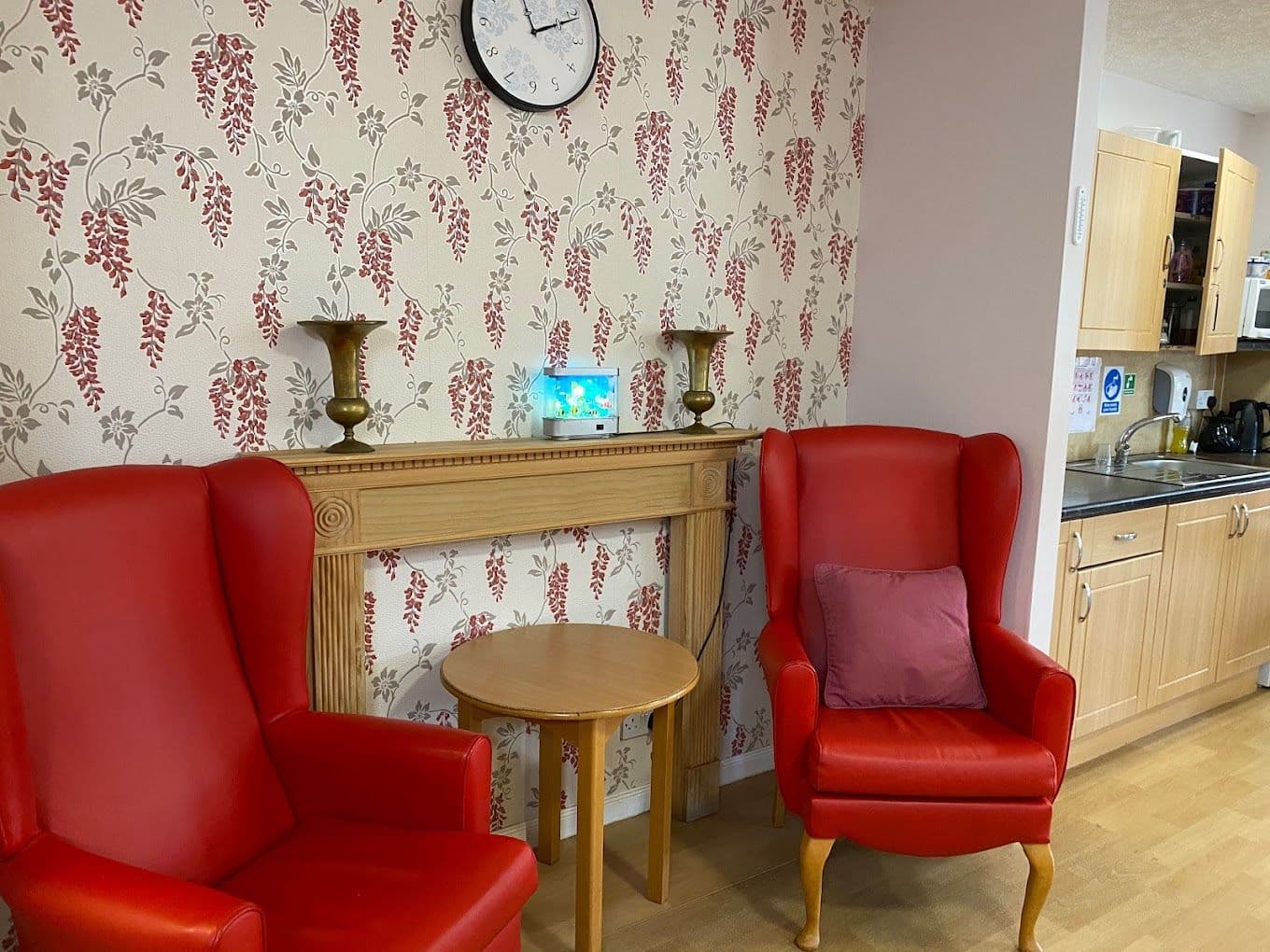 Independent Care Home - Laurels Lodge care home 3