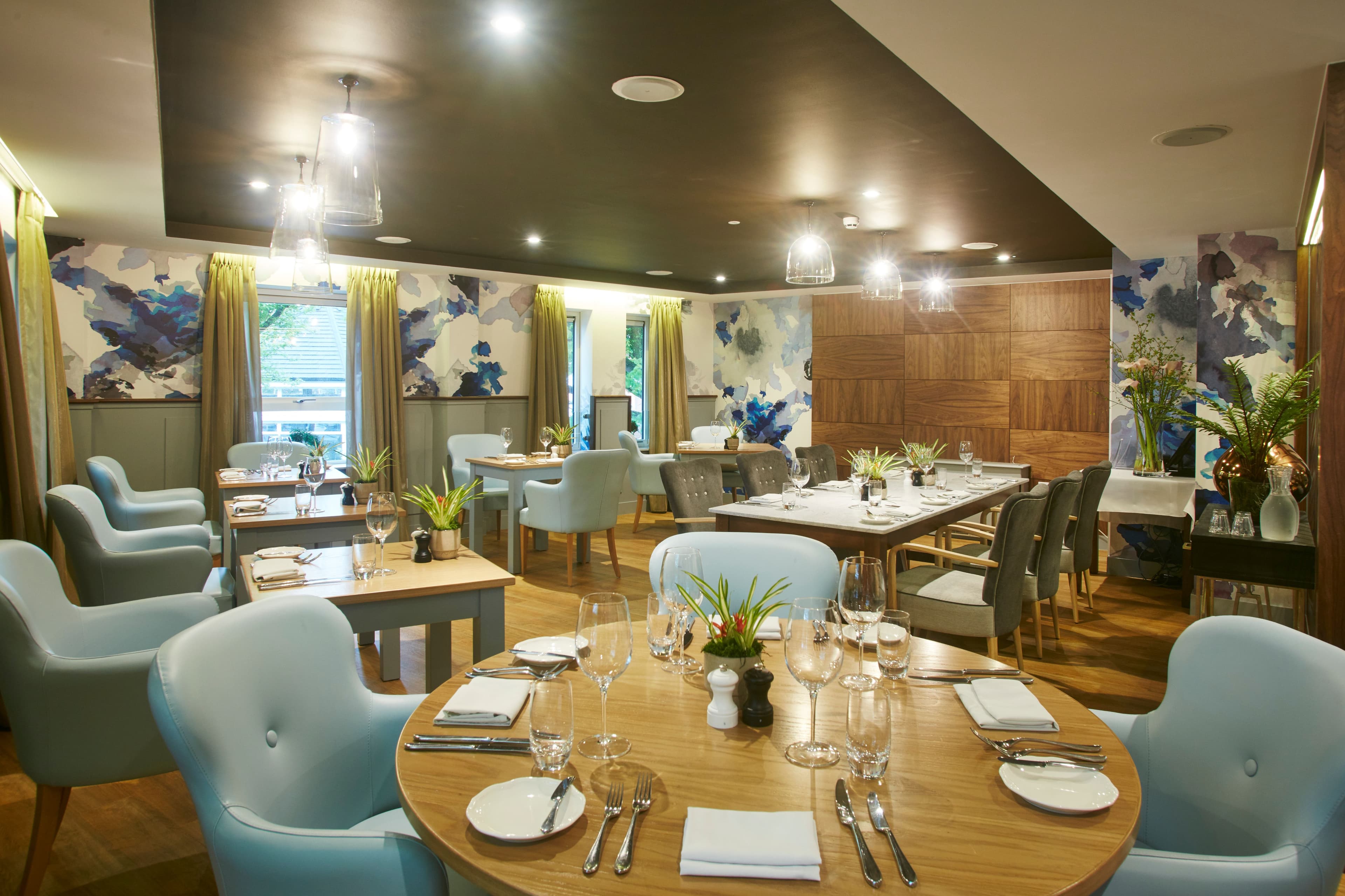 LifeCare Residences - Albert Suites at Battersea Place care home - 005
