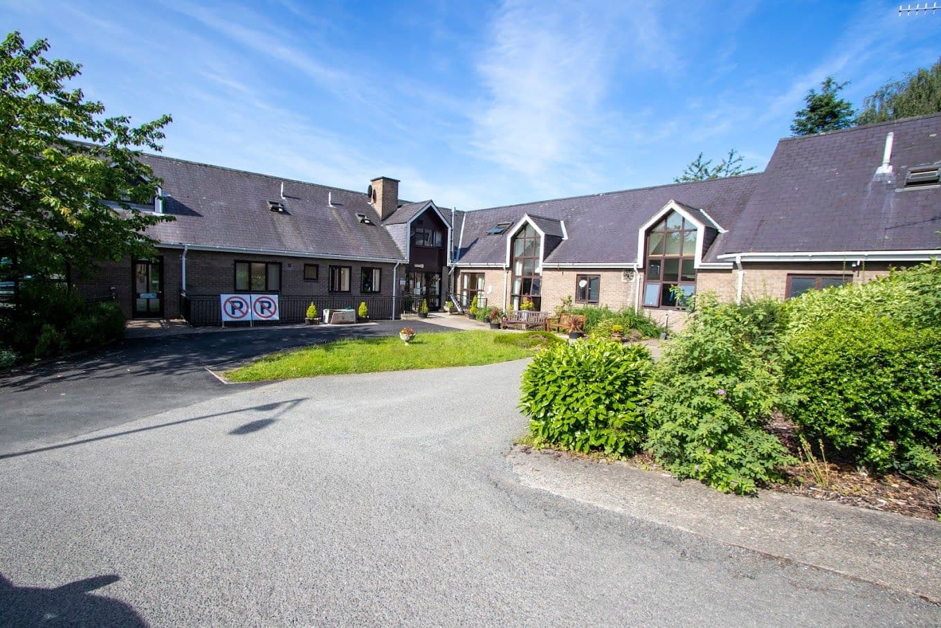 Shaw Healthcare - Llwyn Teg care home - 011